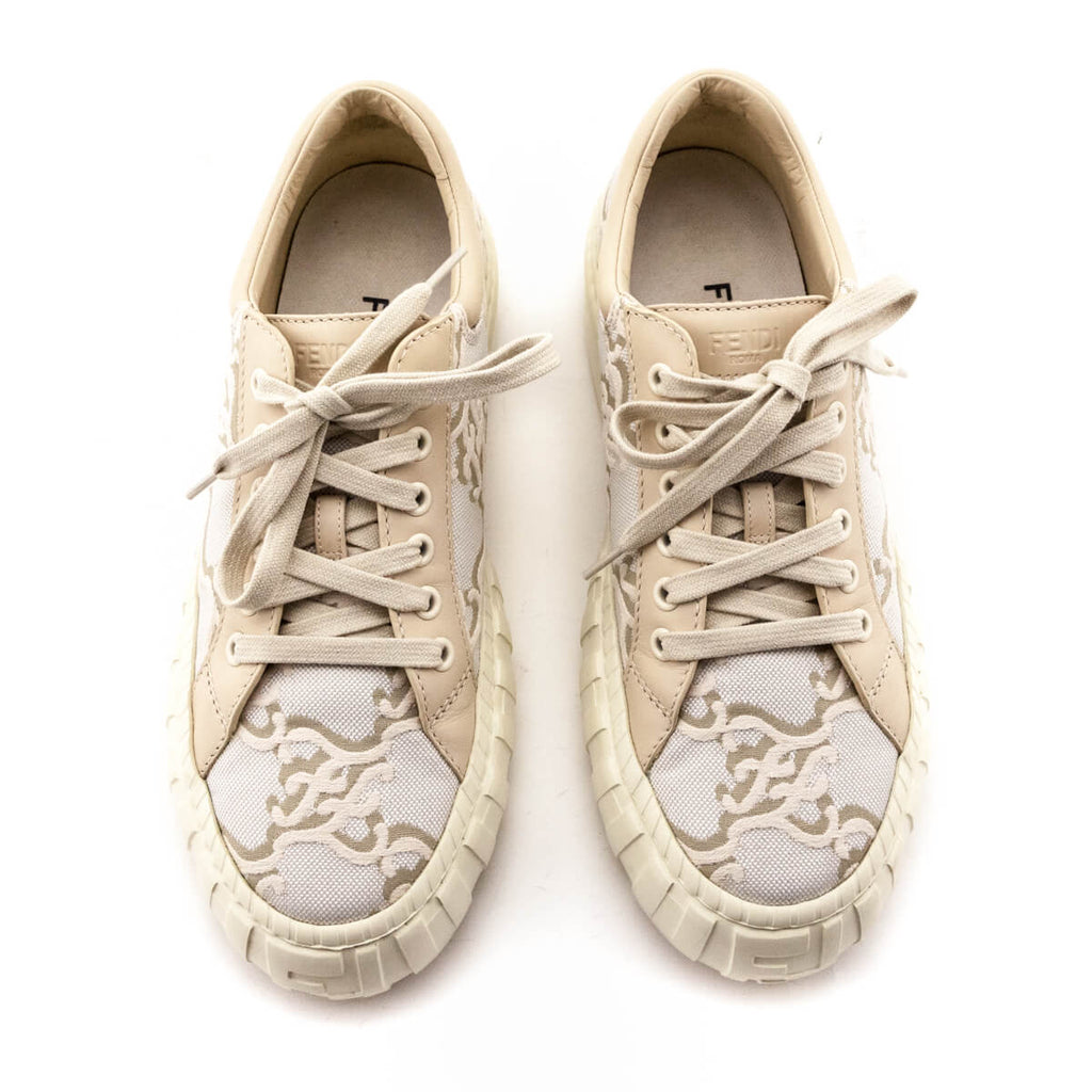 Fendi White FF Karligraphy Low Top Sneakers Size US 9 | EU 39