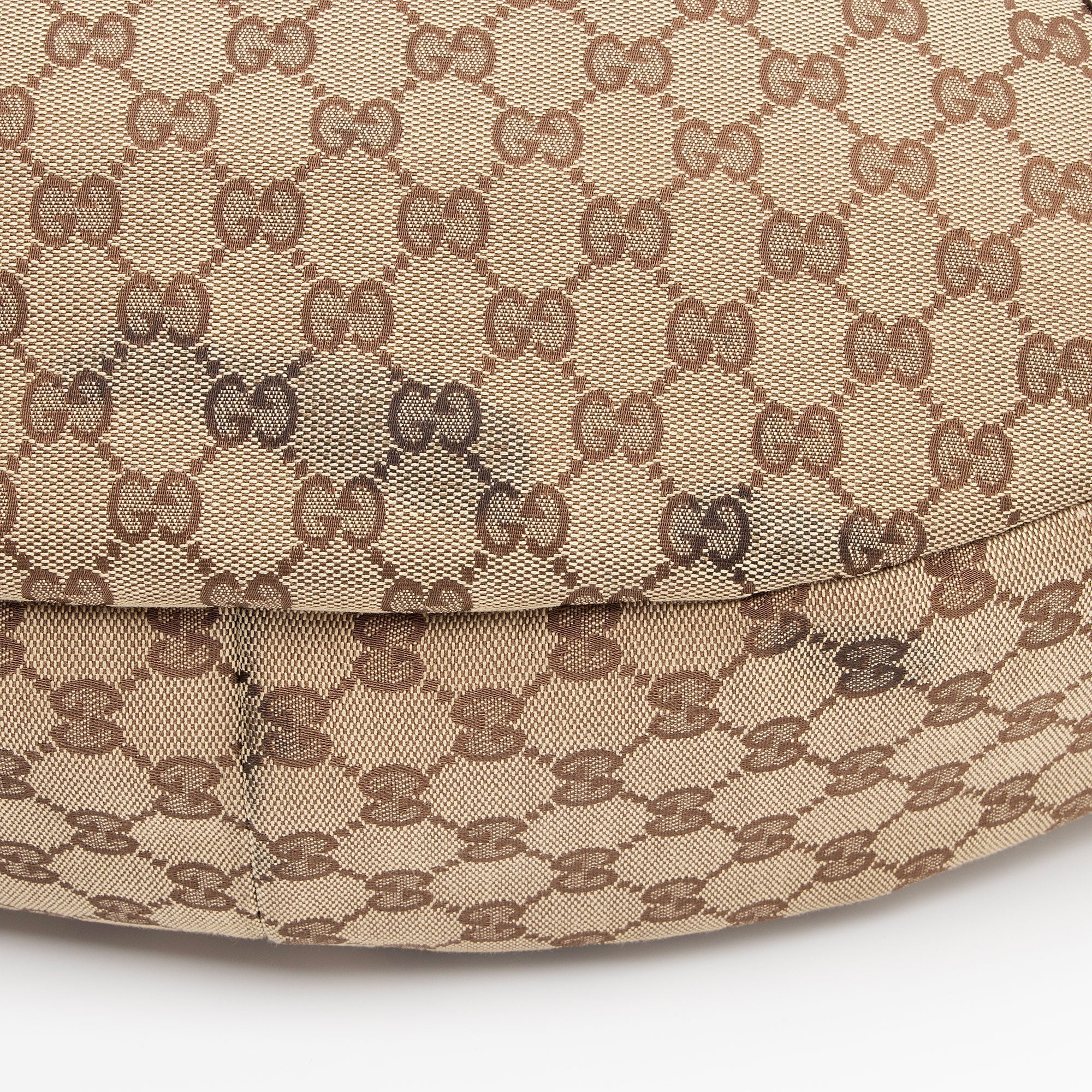 Gucci GG Canvas Abbey Medium Shoulder Bag (SHF-KbPV8L)