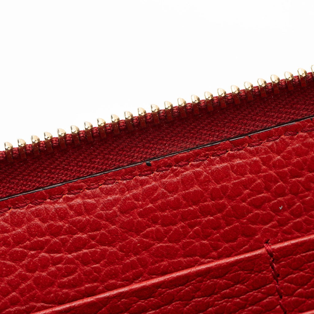 Gucci GG Canvas Zip Around Wallet (SHF-pjF8AV)