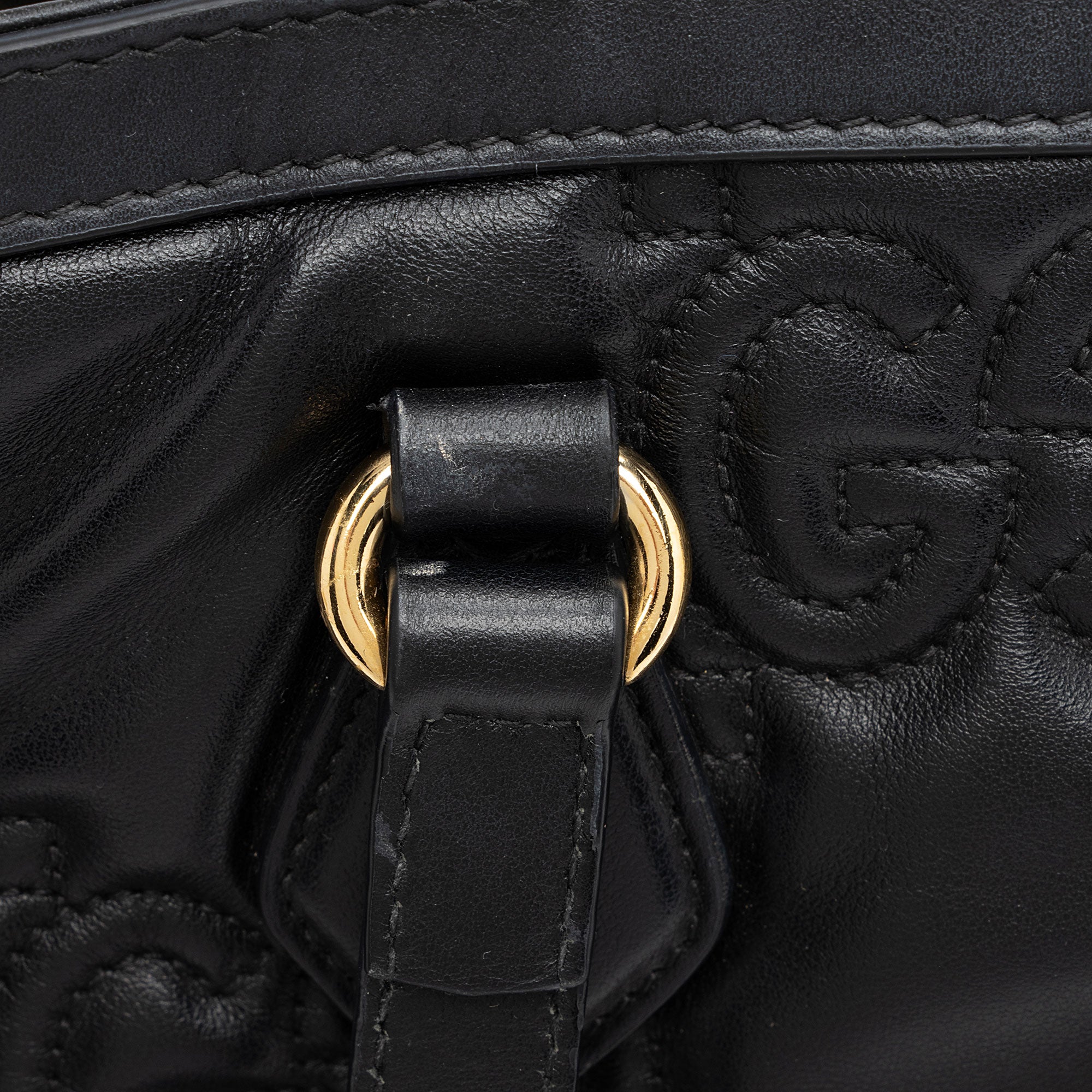 Gucci Jumbo GG Matelasse Medium Tote (SHF-GyLDDY)
