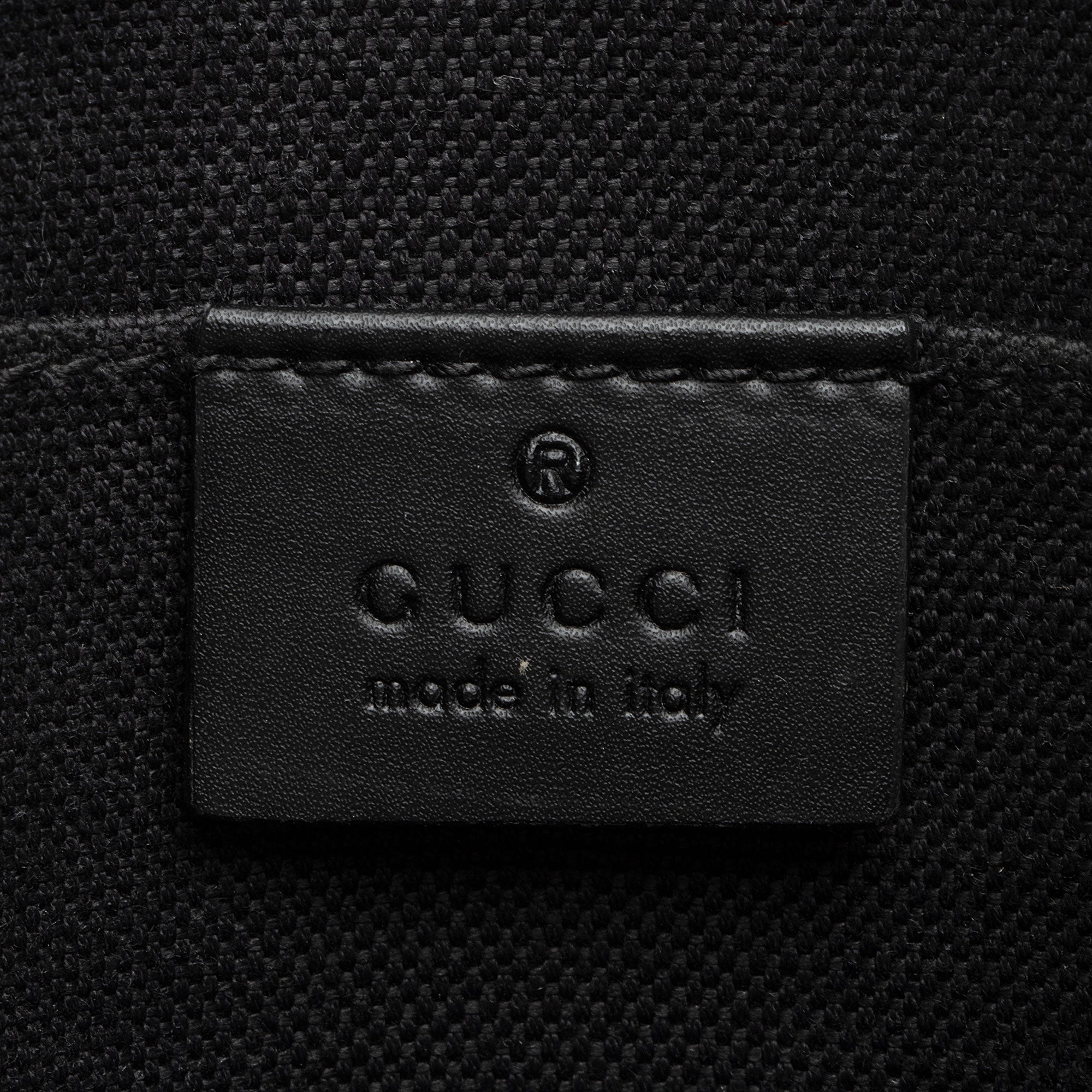 Gucci GG Supreme Small Messenger (SHF-kQ3DUd)