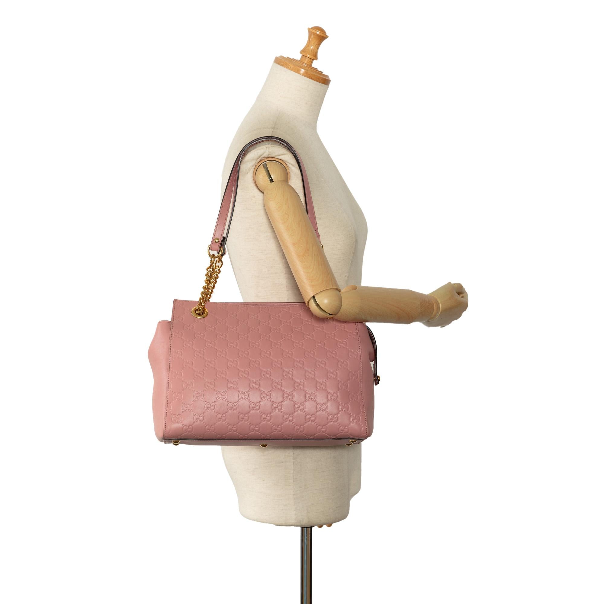 Gucci Guccissima Tote Bag (SHG-rvGmox)