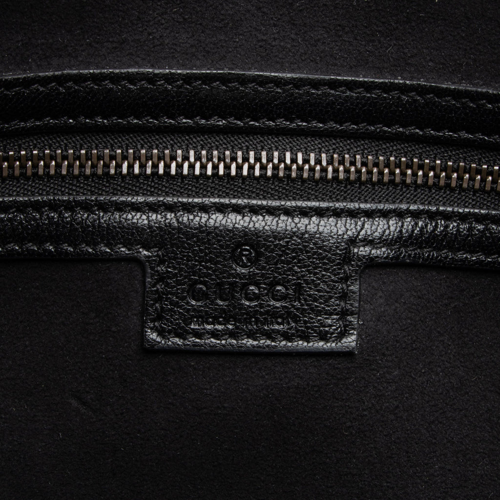 Gucci Leather Aphrodite Medium Shoulder Bag (SHF-YuLy0F)