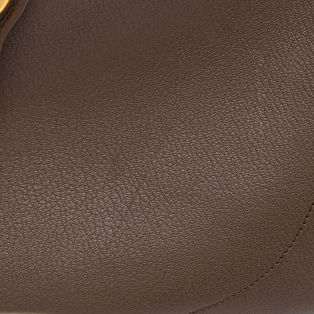Gucci Leather Aphrodite Medium Shoulder Bag (SHF-YCLnFI)