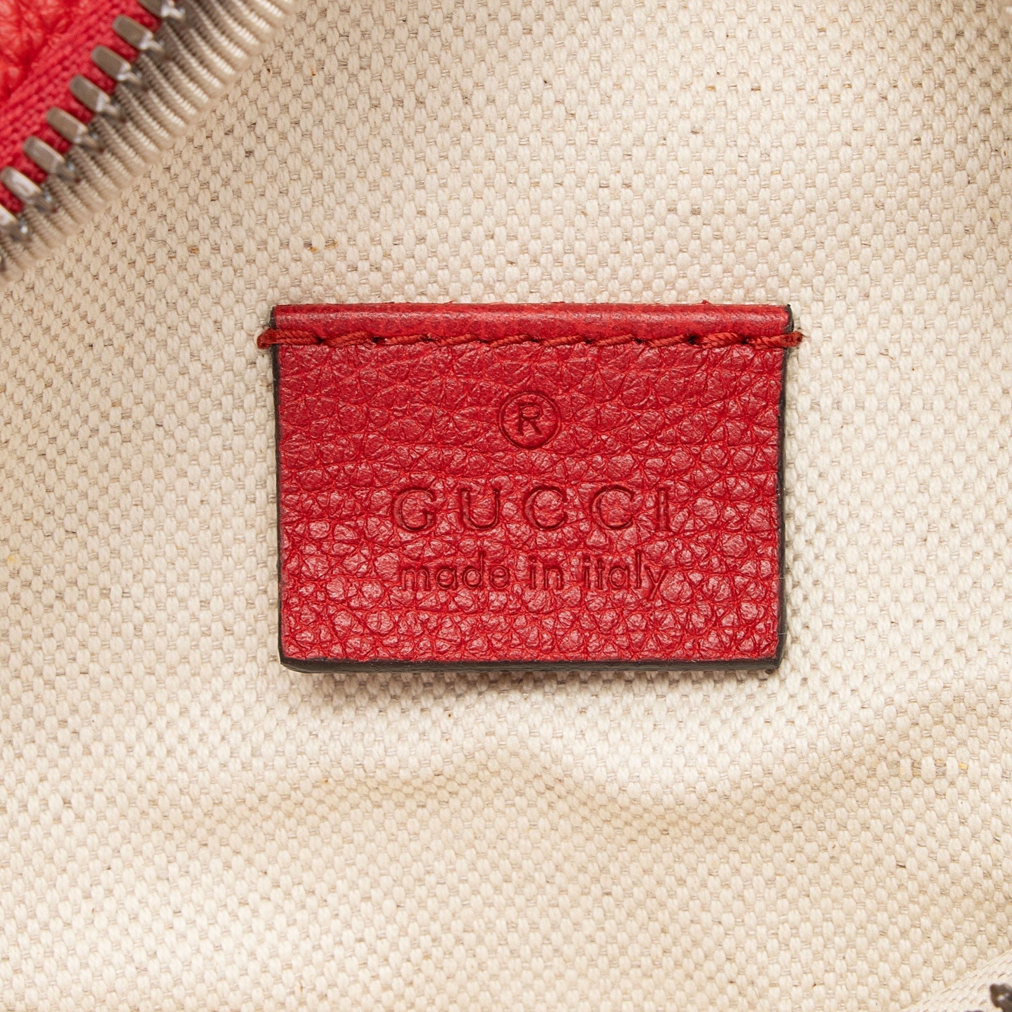 Gucci Leather Logo Belt Bag (SHF-8i0BNu)