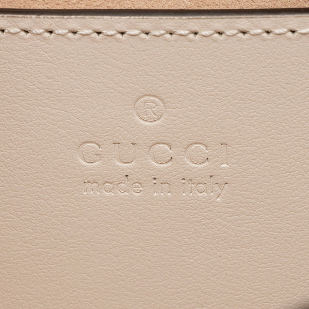 Gucci Matelasse Leather GG Marmont Sling Shoulder Bag (SHF-9zKBOp)