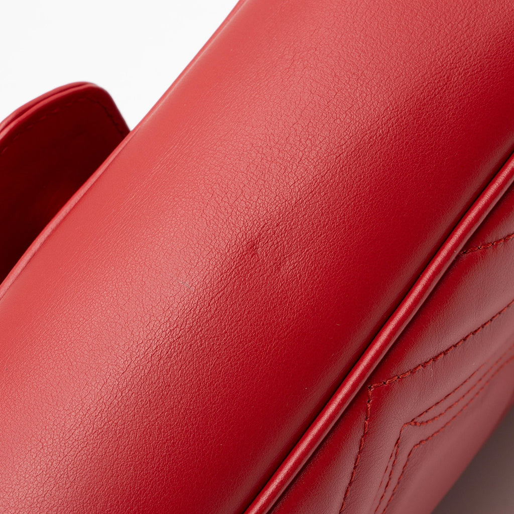 Gucci Matelasse Leather GG Marmont Small Flap Bag (SHF-bWHrUc)