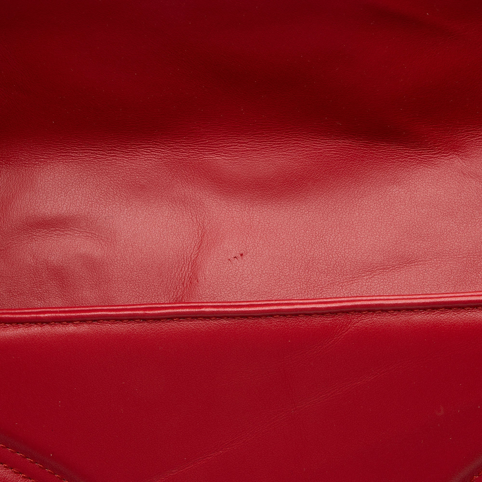 Gucci Matelasse Leather GG Marmont Small Flap Bag (SHF-bWHrUc)