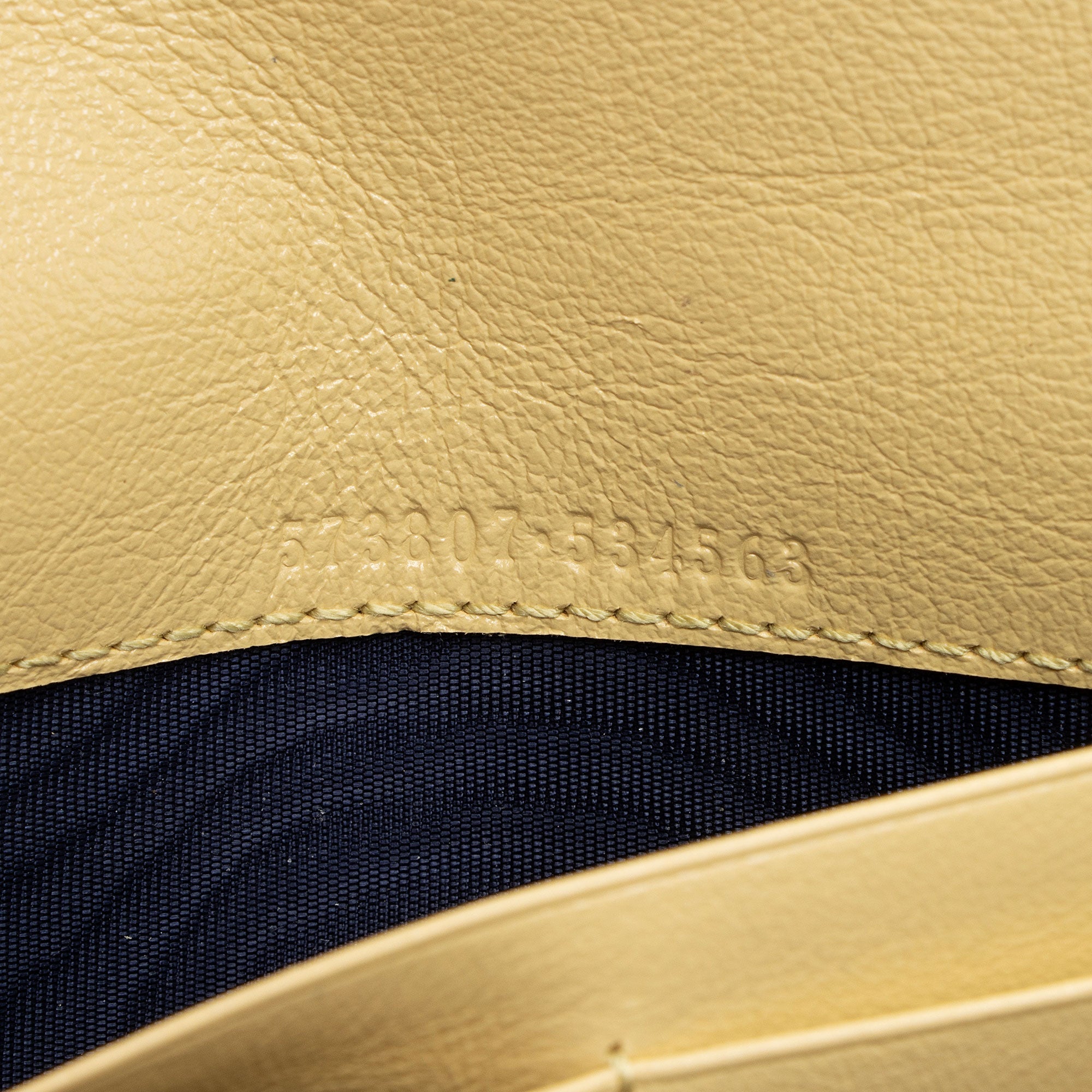 Gucci Matelasse Leather Torchon GG Marmont Mini Chain Bag (SHF-9uADNd)