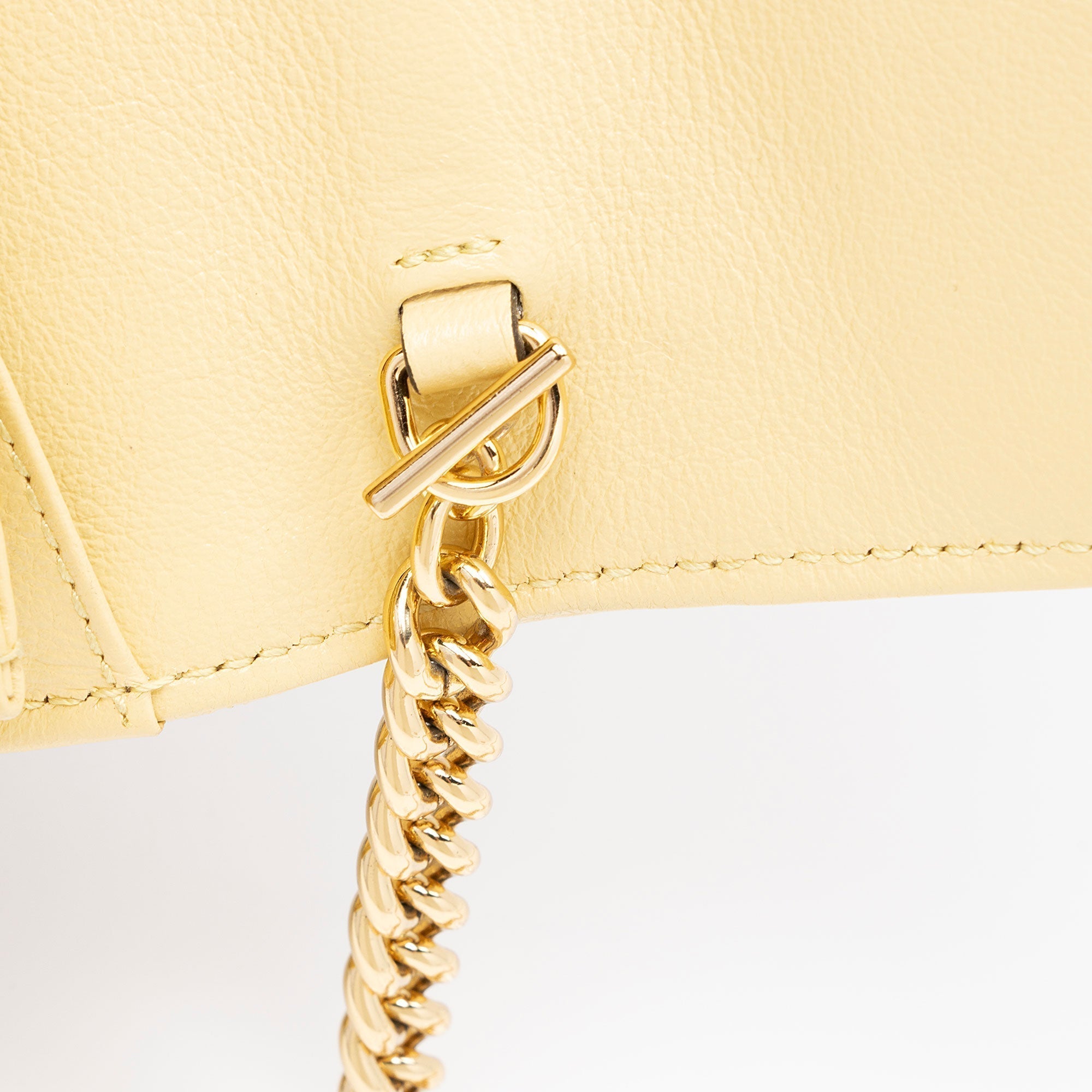 Gucci Matelasse Leather Torchon GG Marmont Mini Chain Bag (SHF-9uADNd)