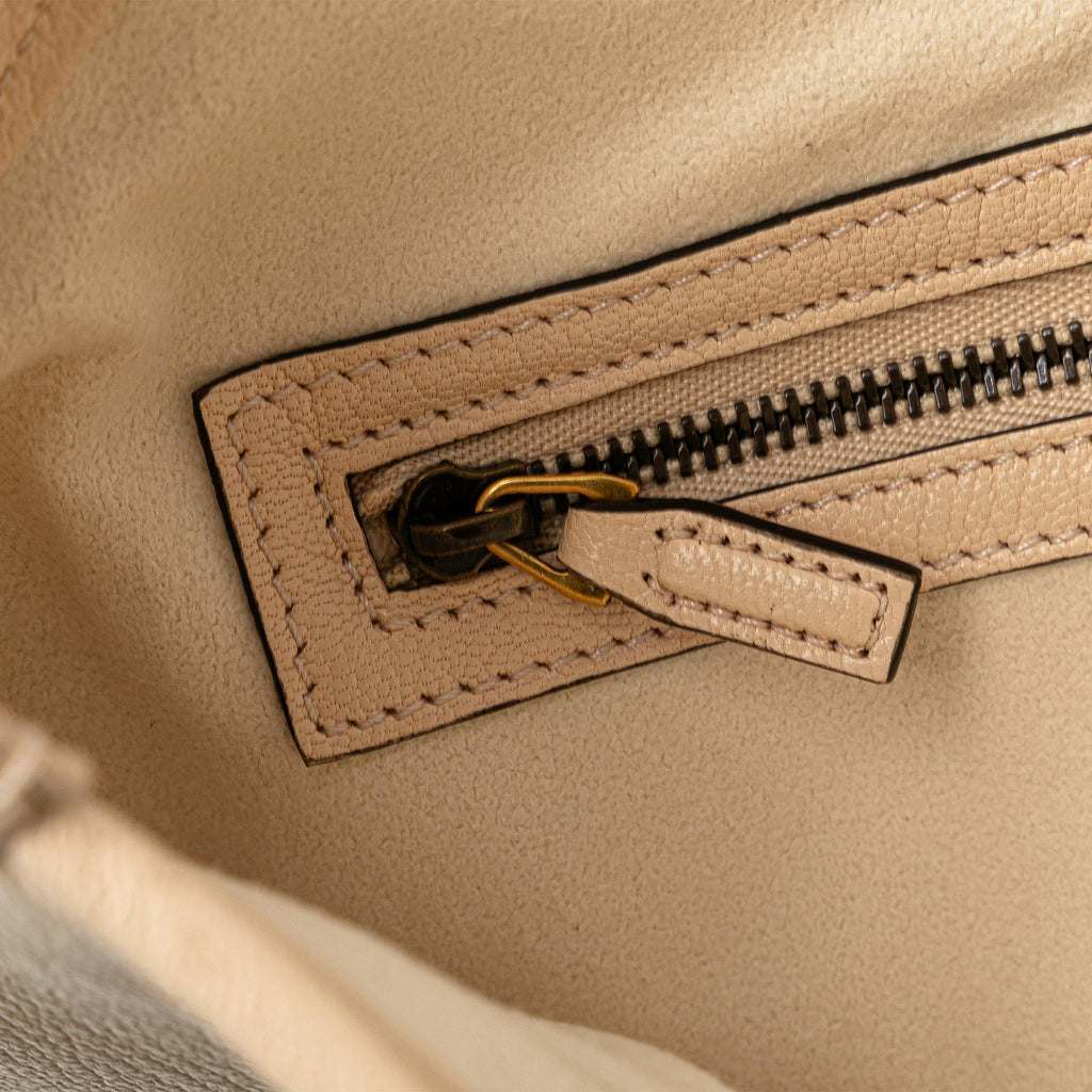 Gucci Medium Leather Aphrodite Crossbody (SHG-xZuJhO)