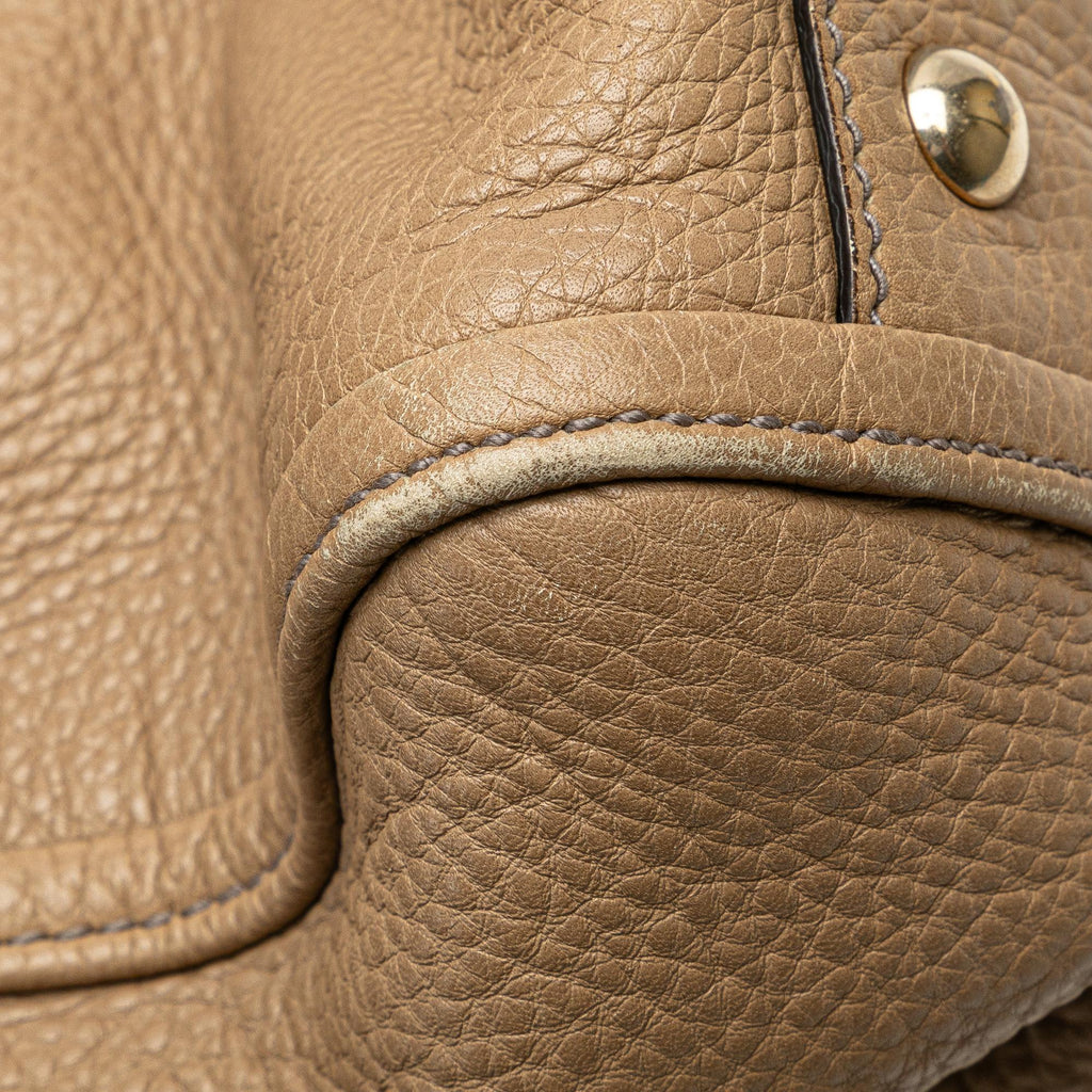 Gucci Medium Soho Cellarius Tote (SHG-WKRqB5)