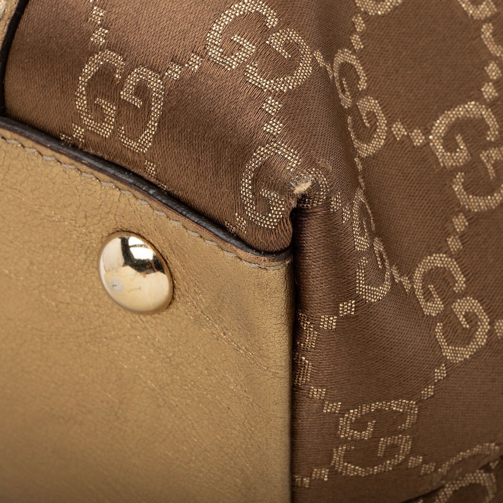 Gucci Metallic GG Canvas Abbey Medium Tote (SHF-fEFerC)