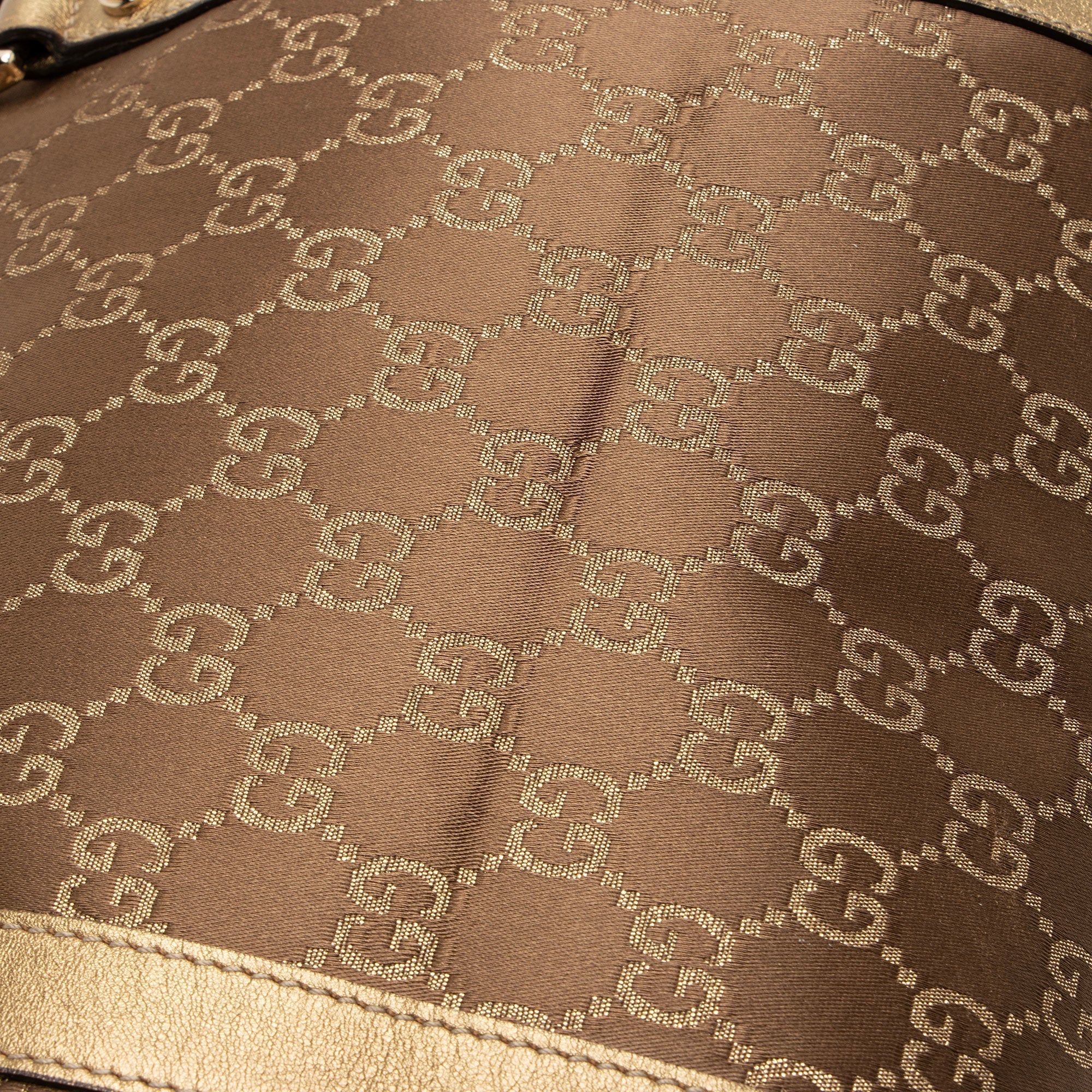 Gucci Metallic GG Canvas Abbey Medium Tote (SHF-fEFerC)