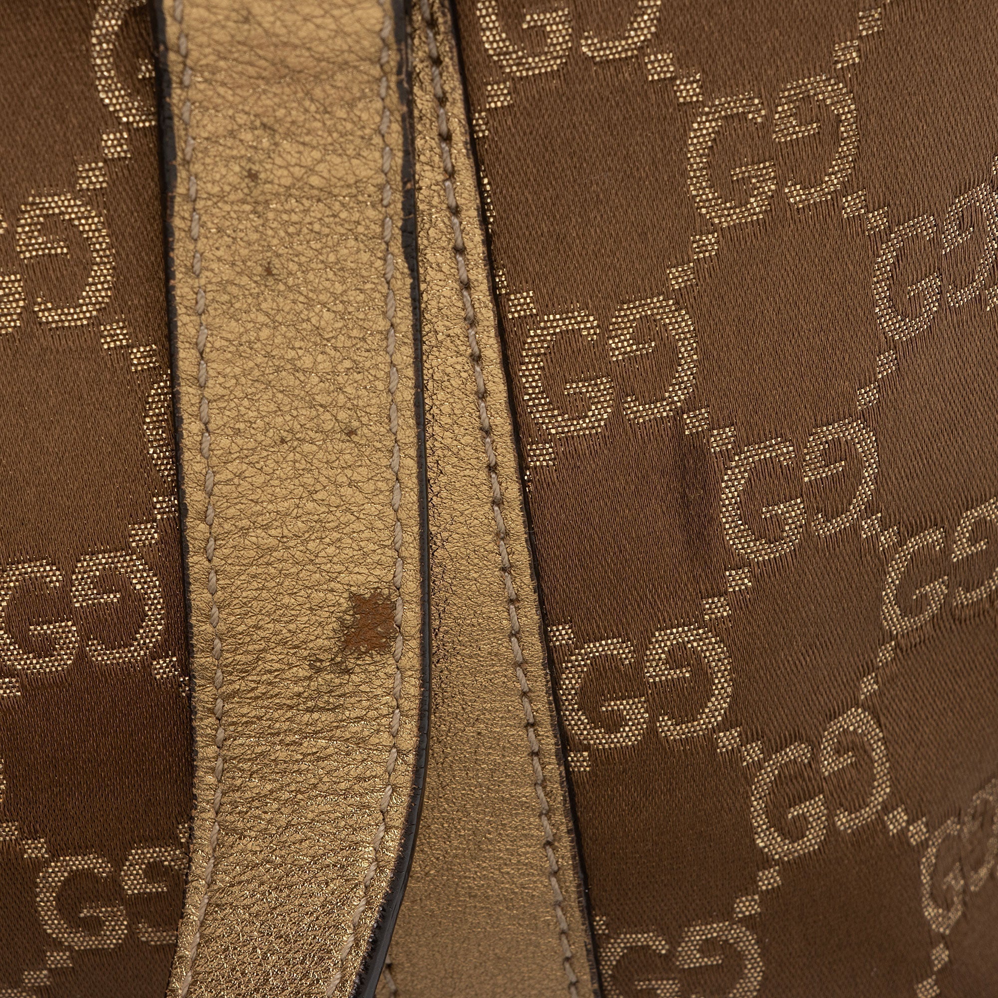 Gucci Metallic GG Canvas Abbey Medium Tote (SHF-fEFerC)