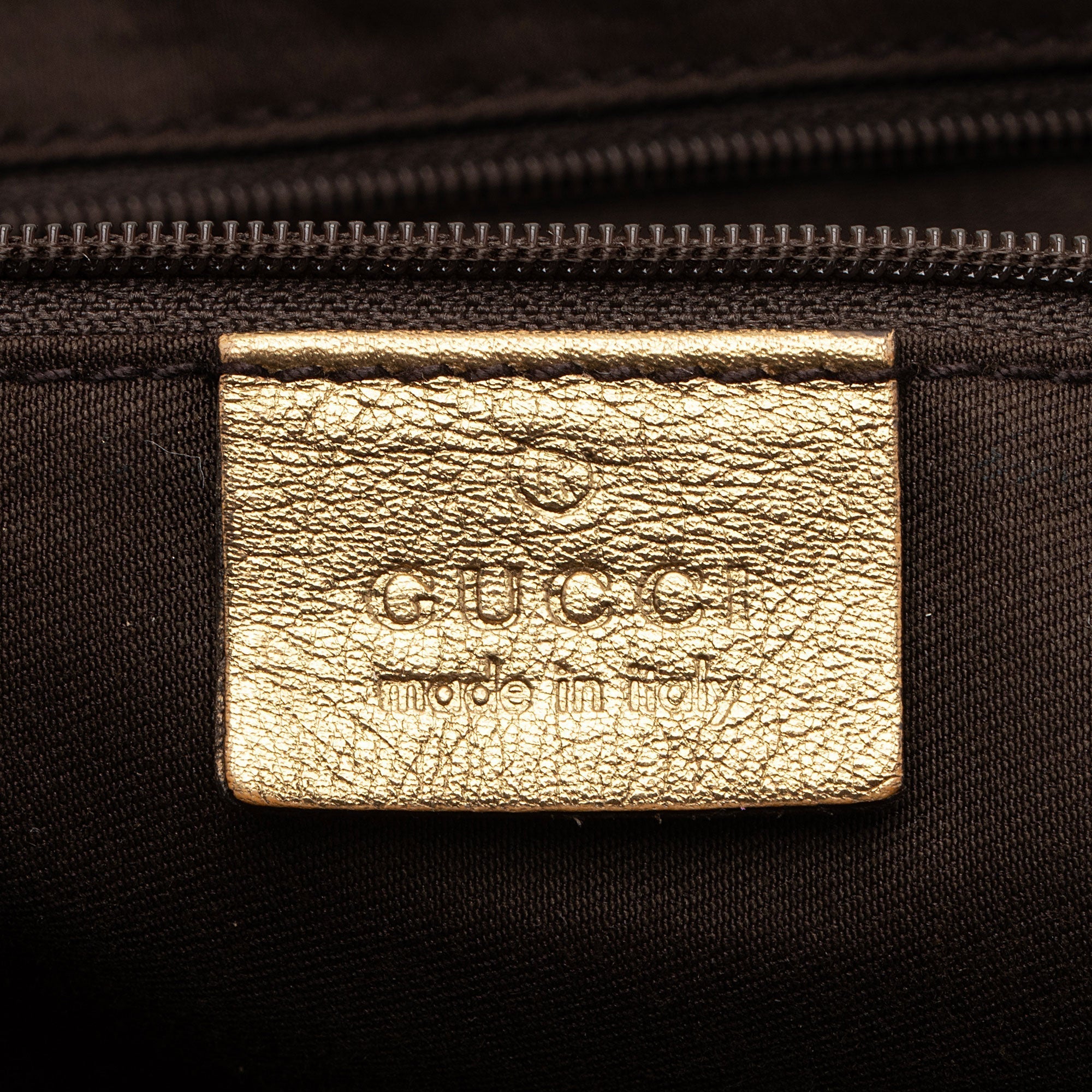 Gucci Metallic GG Canvas Abbey Medium Tote (SHF-fEFerC)