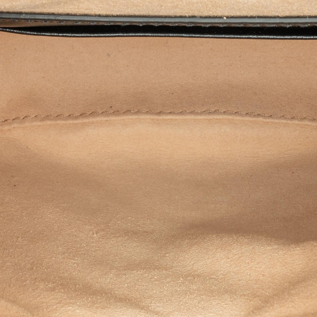 Gucci Mini GG Marmont Half Moon Bag (SHG-ramOzt)