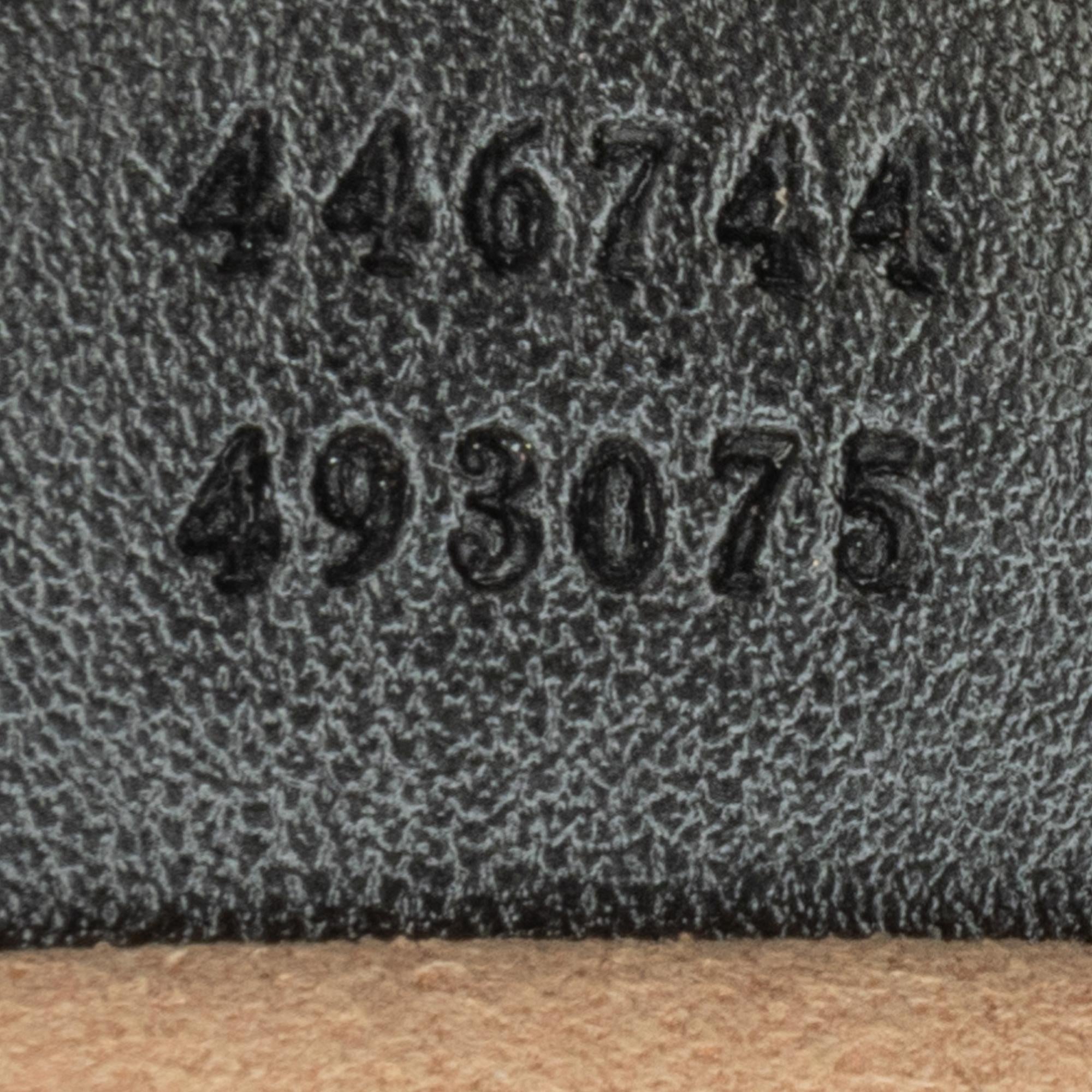 Gucci Mini GG Marmont Matelasse Crossbody (SHG-QNpQD1)