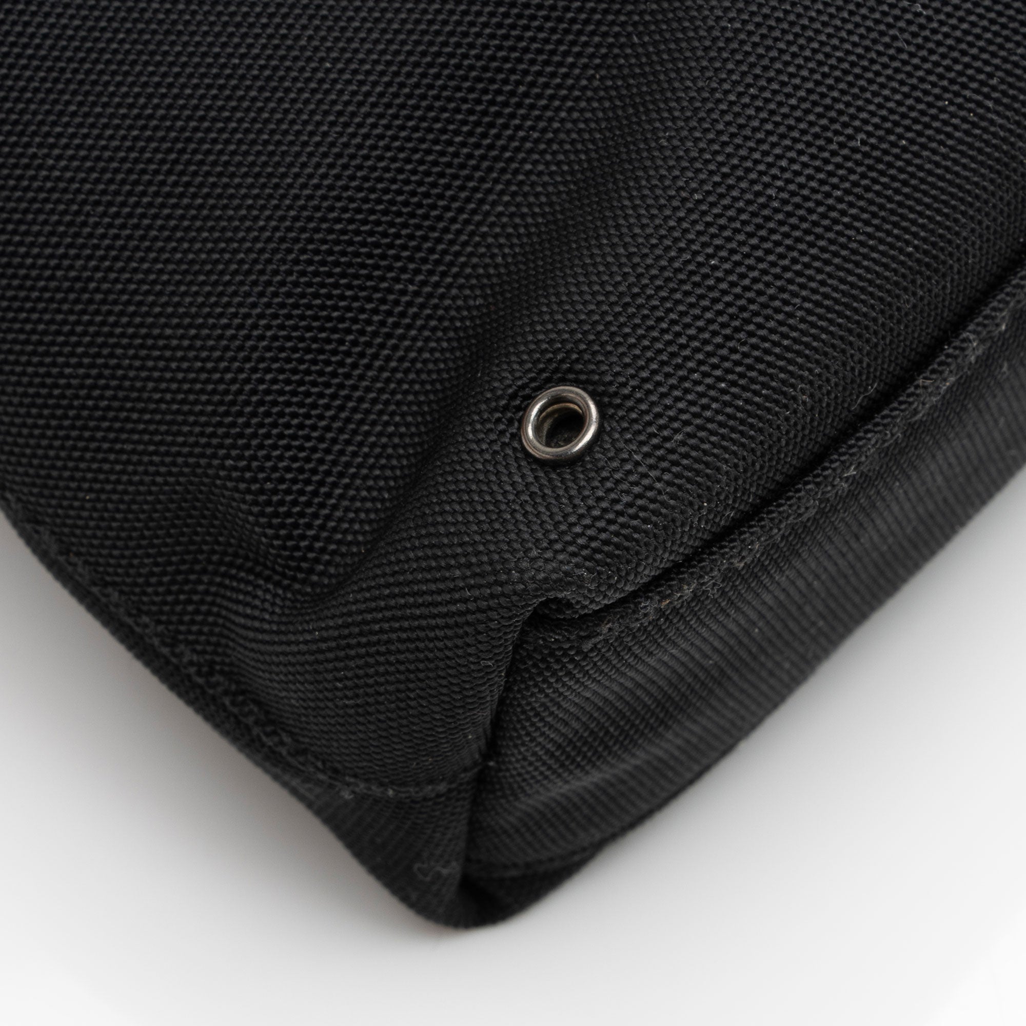 Gucci Nylon Small Belt Bag (SHF-fYZ3BE)