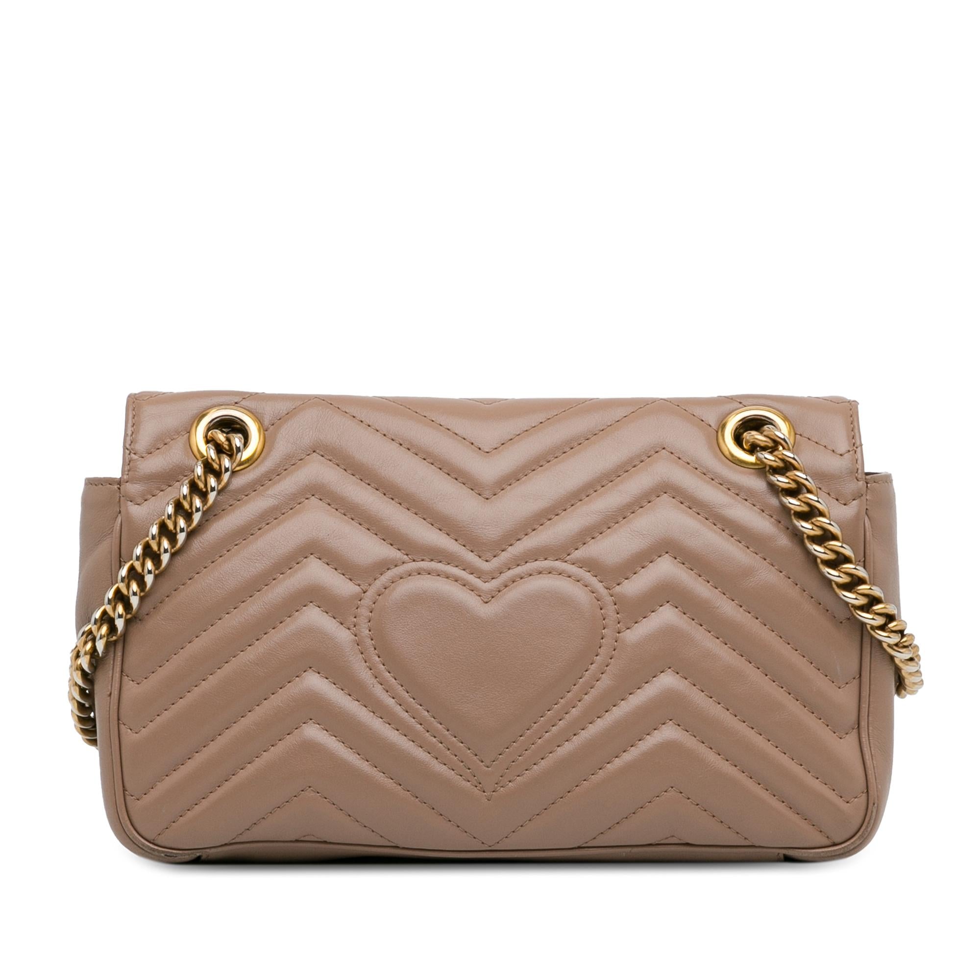 Gucci Small GG Marmont Matelasse Crossbody Bag (SHG-WEebbv)
