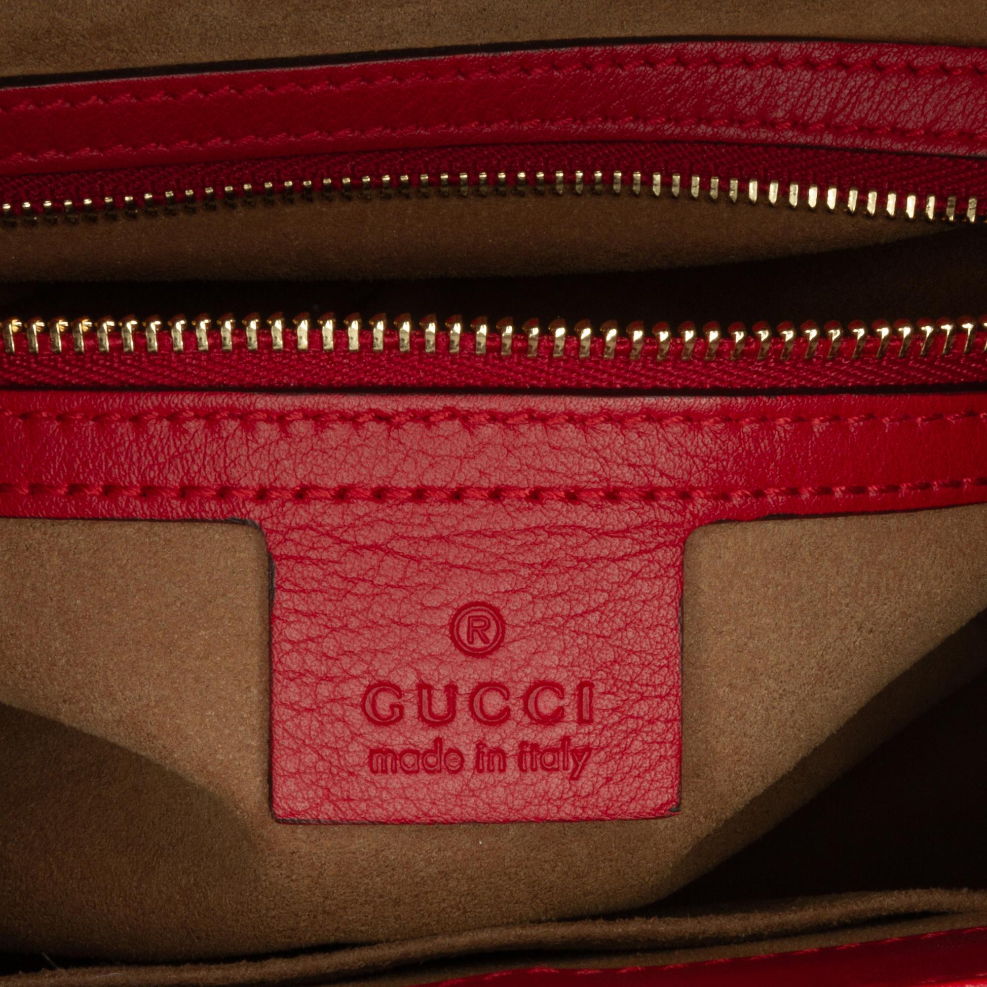 Gucci Small GG Supreme Padlock Satchel (SHG-2Z0zjB)