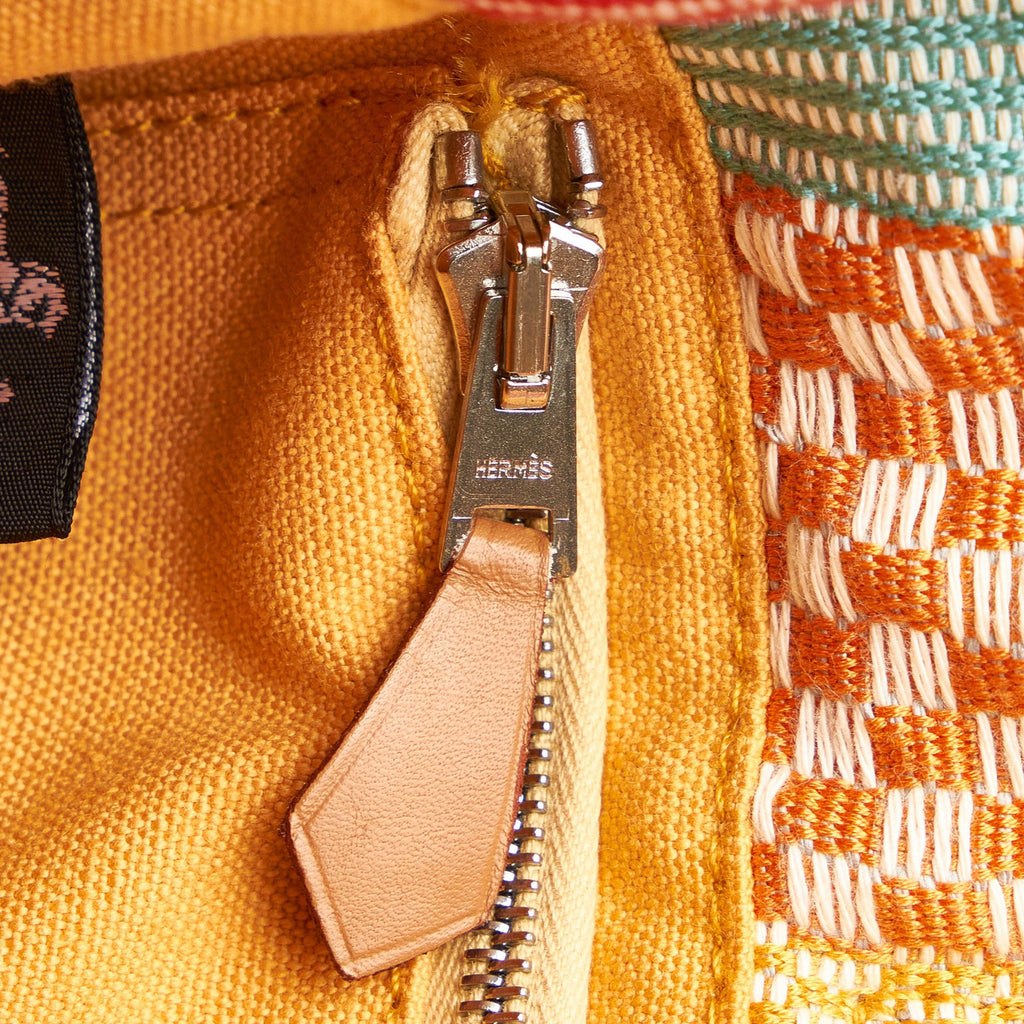 Hermes Fourre Tout PM (SHG-jvtqqT)