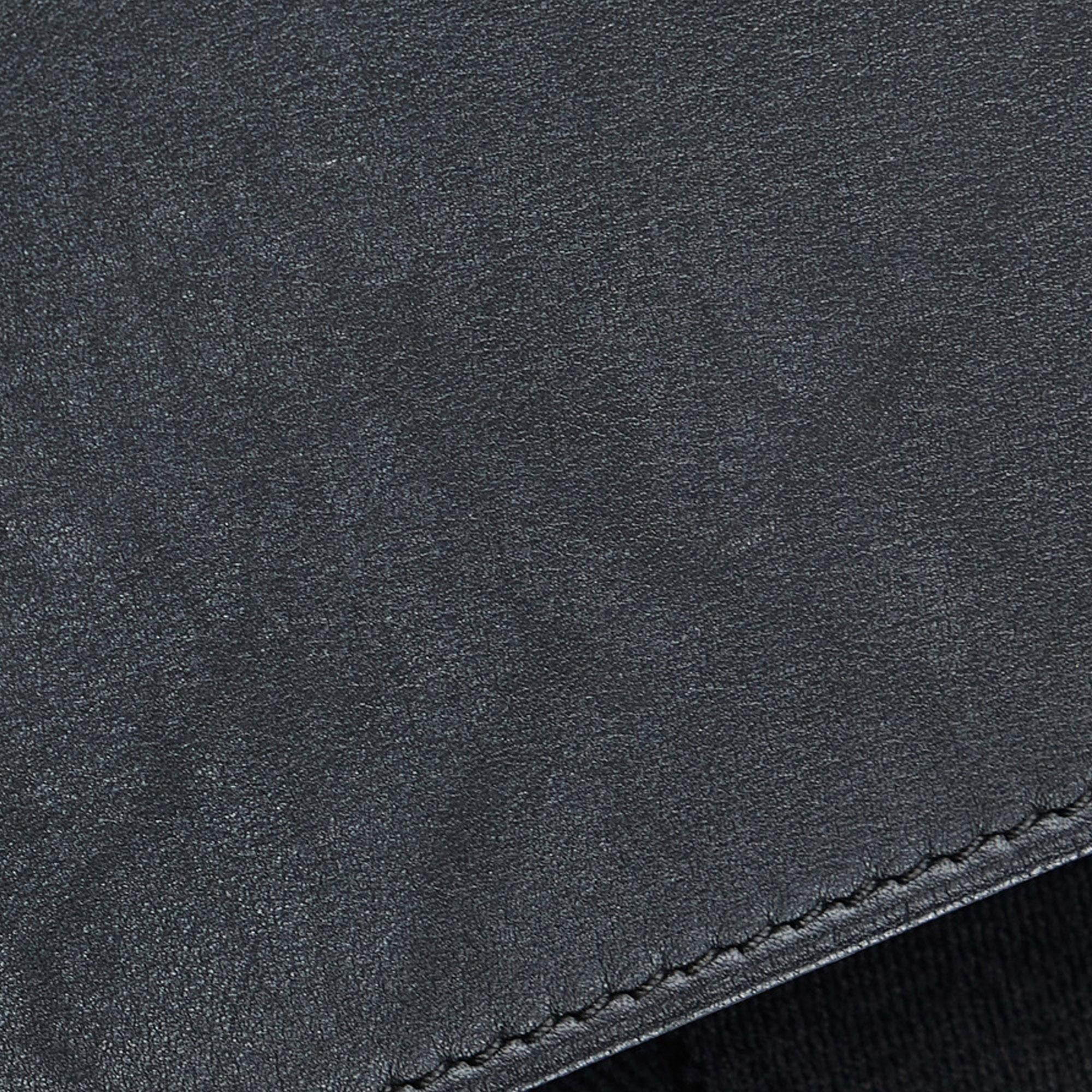 Hermes Valparaiso Long PM (SHG-kqEfjk)