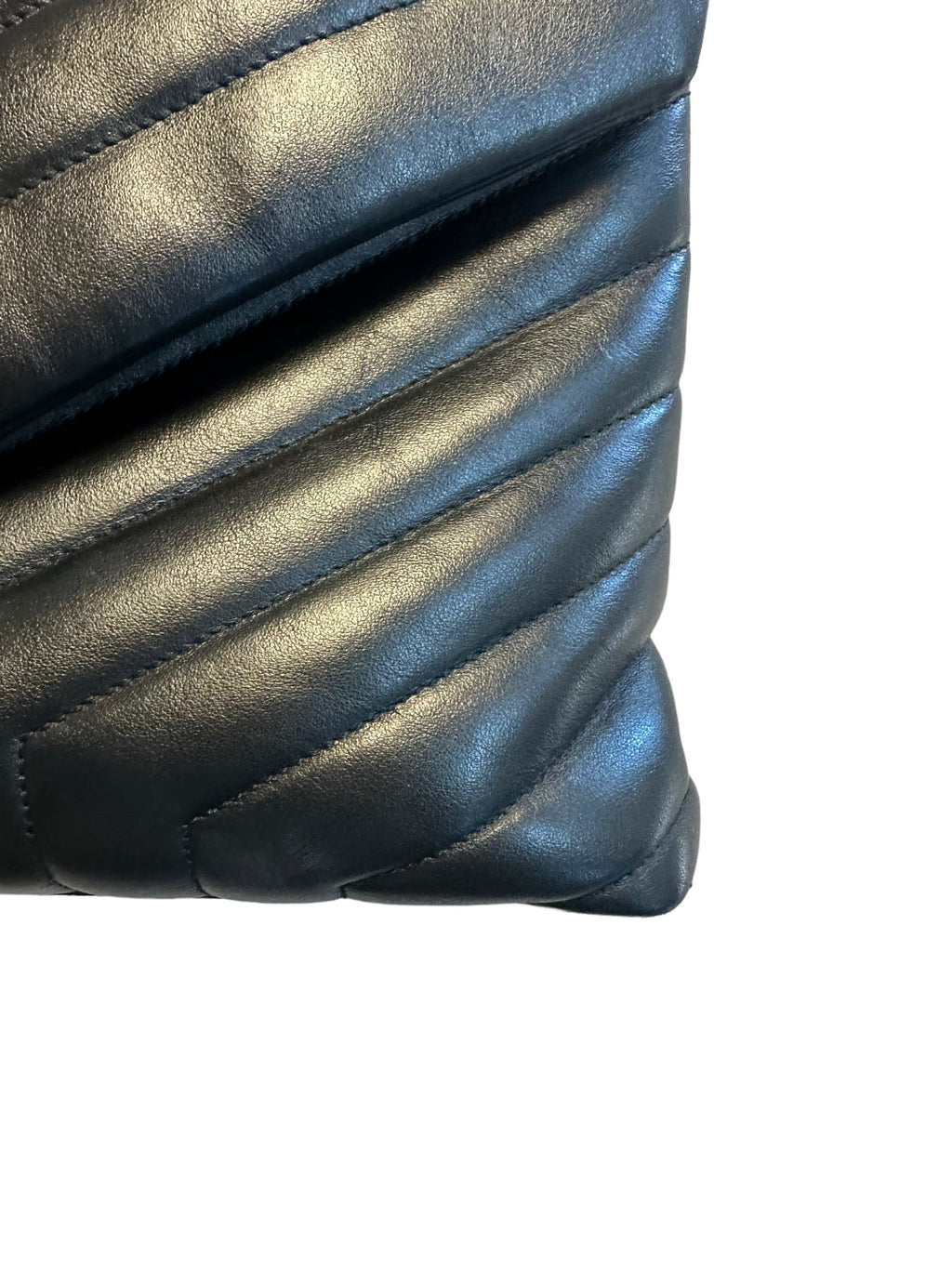 SAINT LAURENT - Black Matelasse Loulou Bag Medium