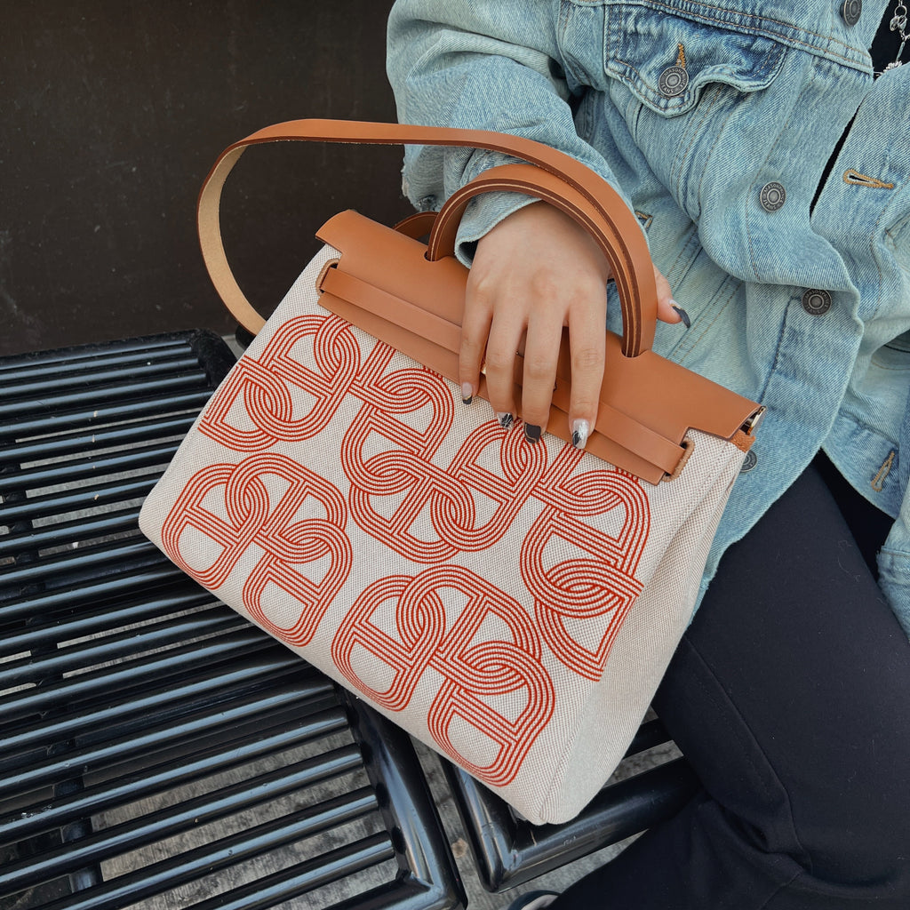 Hermes Ebene Vache Hunter Chaine D'Ancre Herbag 31PM Bag