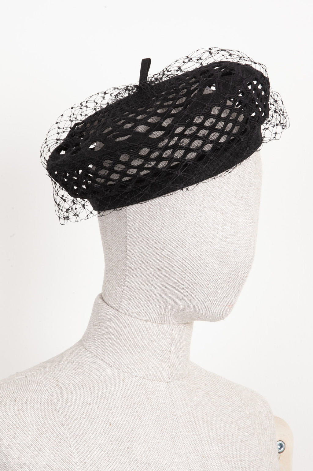 CHRISTIAN DIOR Arty Veil Beret Hat Black