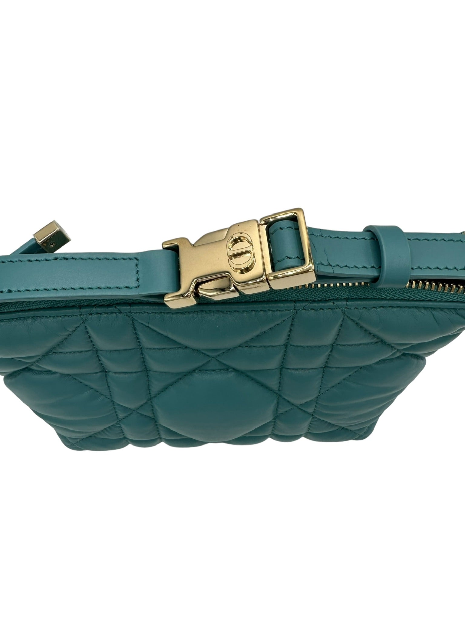 DIOR - Dior Travel Nomad Pouch Macrocannage Quilt Calfskin Medium
