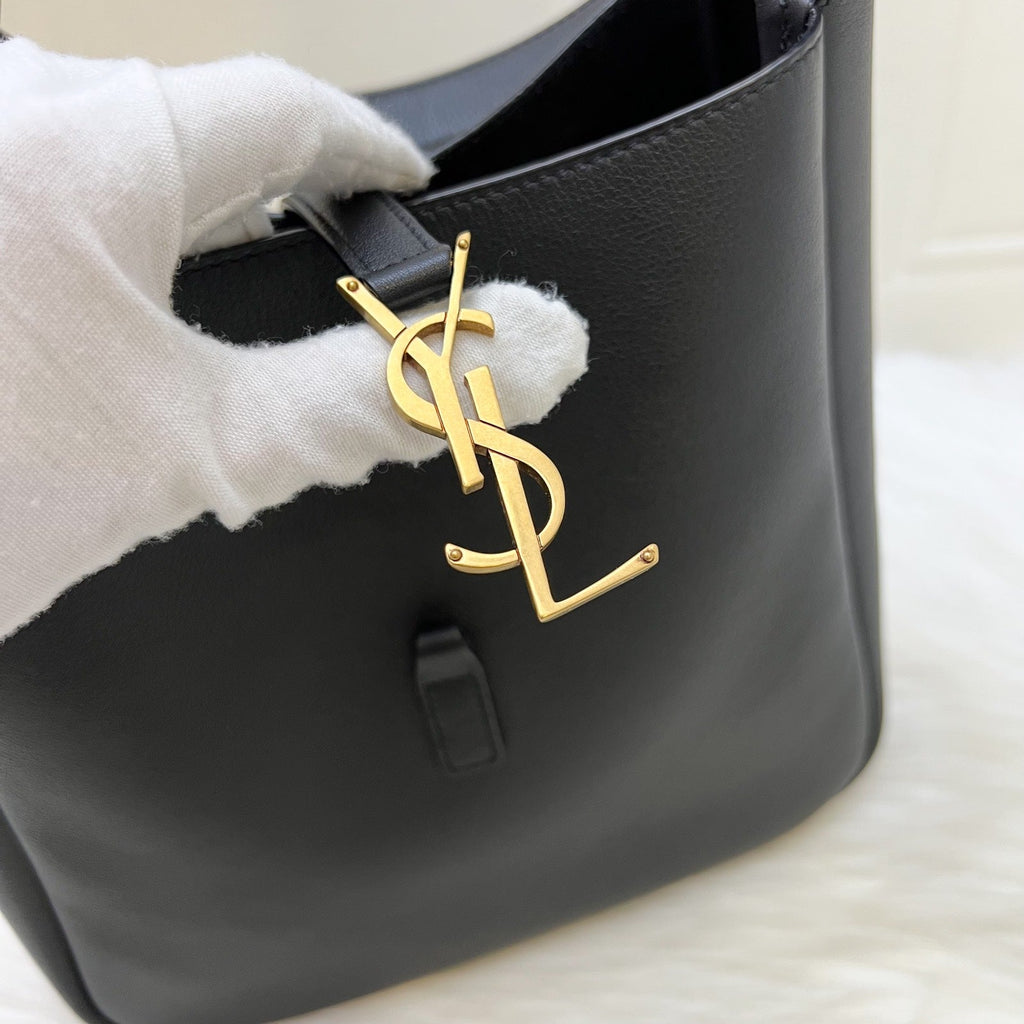 Saint Laurent YSL Small Le 5 À 7 Supple Hobo Bag in Black Grained Leather and GHW