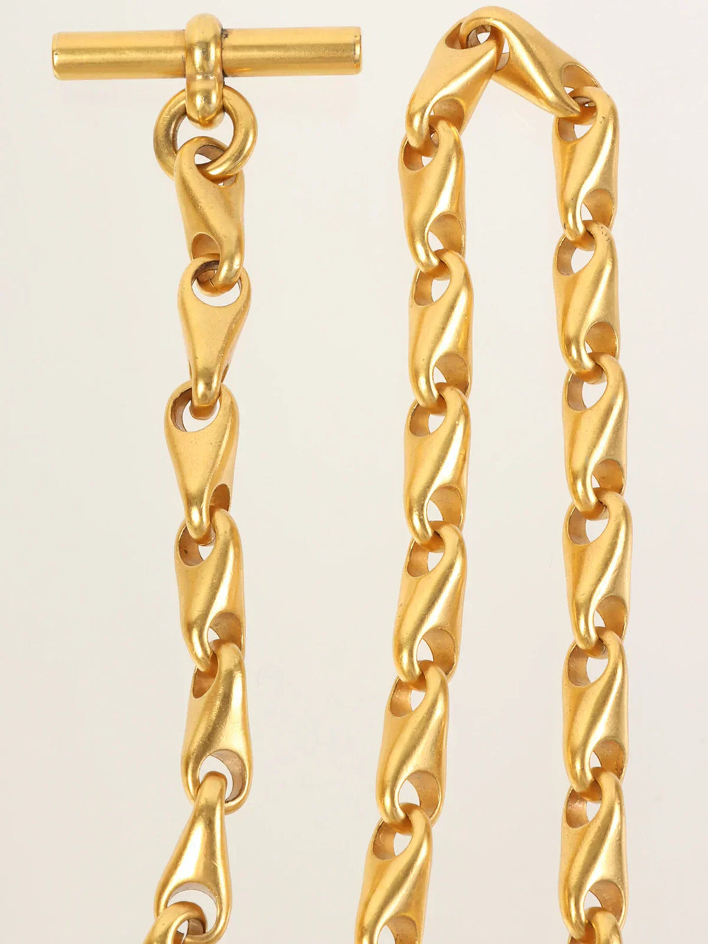 CELINE Circle Logo Plate Chain Belt Gold