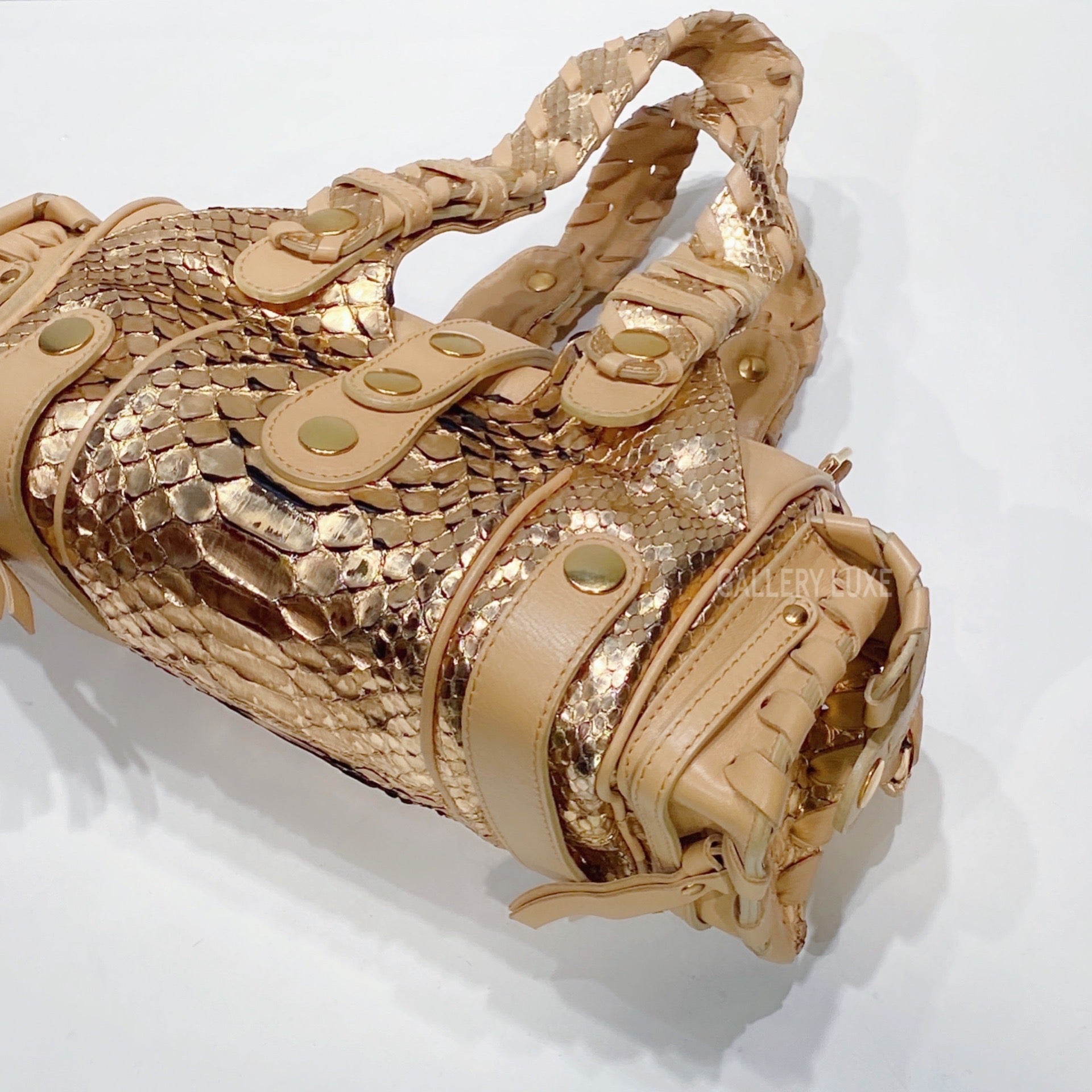 No.3404-Chloe Metallic Sliverado Shoulder Bag