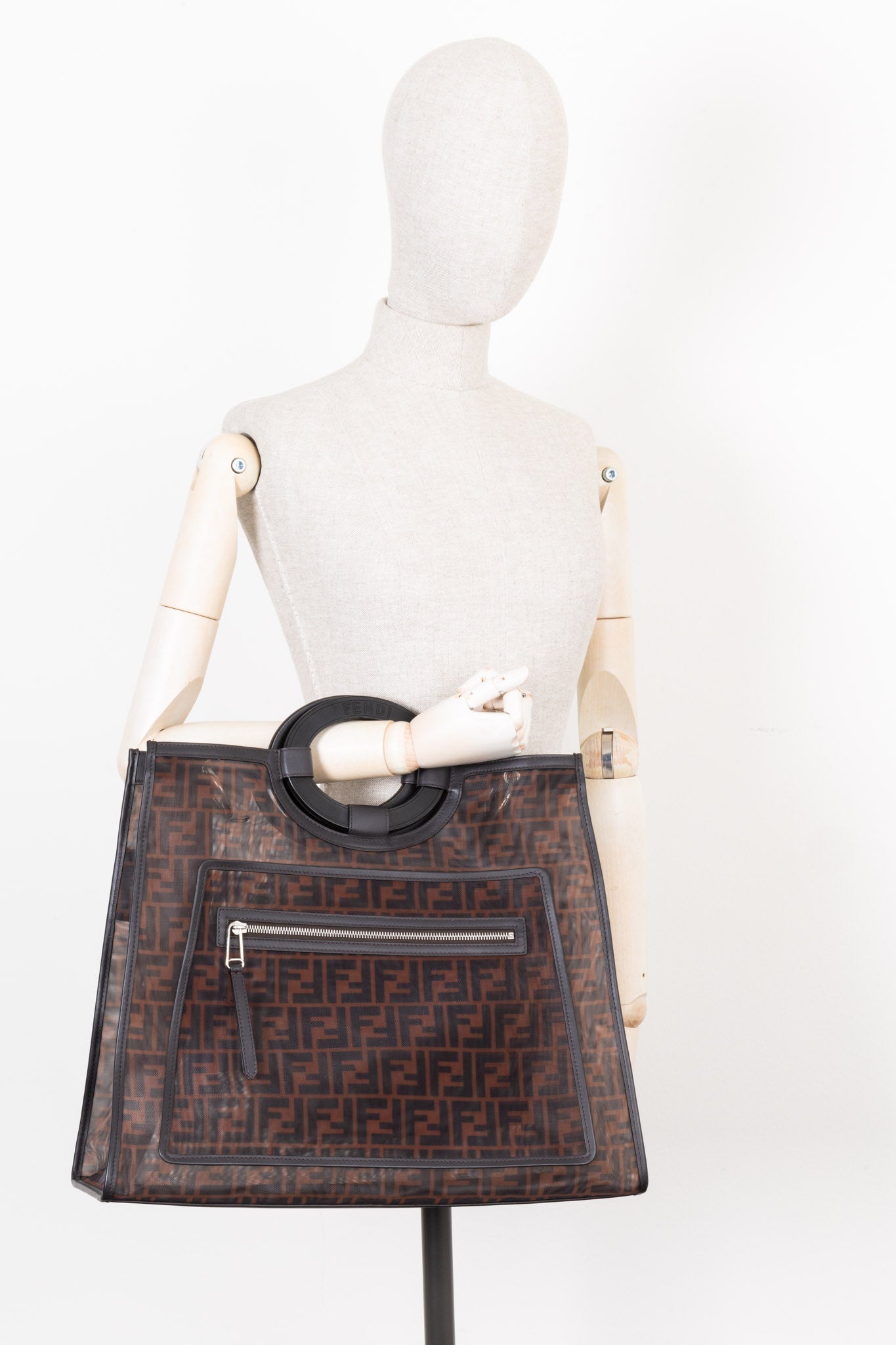 FENDI Runaway Shopping Tote Bag Mesh