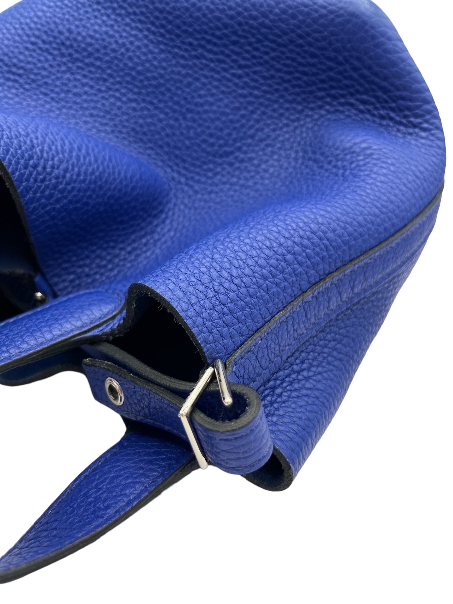 HERMES - Electric Blue Taurillon Clemence Picotin 18 Handbag