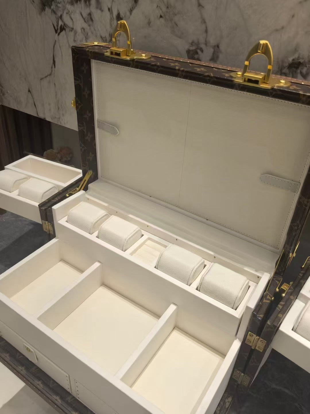 1V Coffret Joaillerie Jewelry Box
