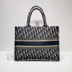 No.4037-Christian Dior Medium Oblique Embroidery Book Tote