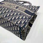No.4037-Christian Dior Medium Oblique Embroidery Book Tote