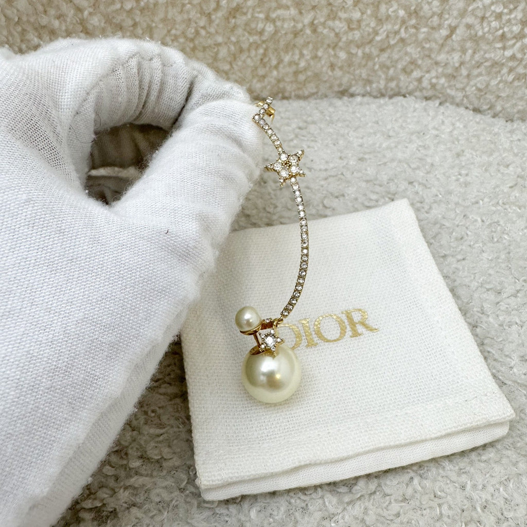 Dior Single Sided Pearls Earring in GHW