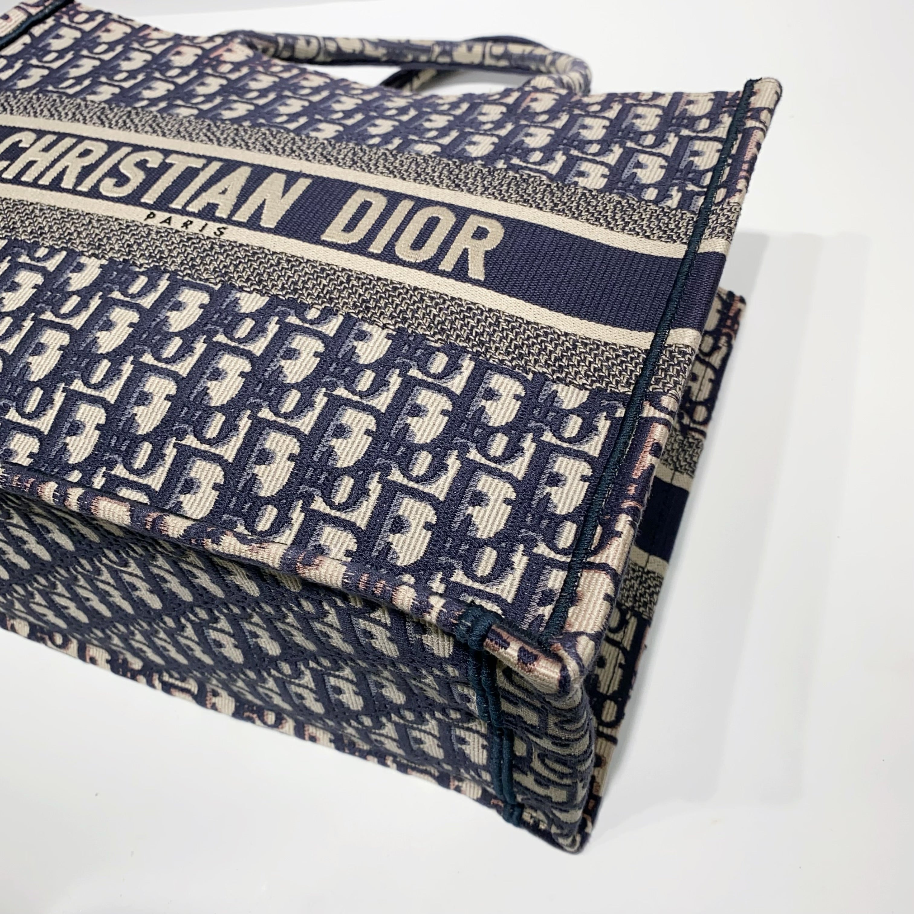 No.4014-Christian Dior Medium Oblique Embroidery Book Tote