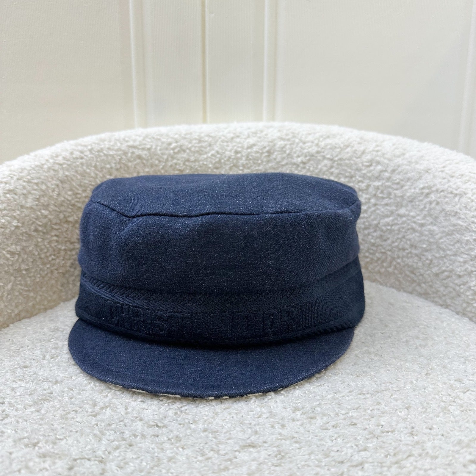 Dior Pageboy Cap in Navy Sz 58