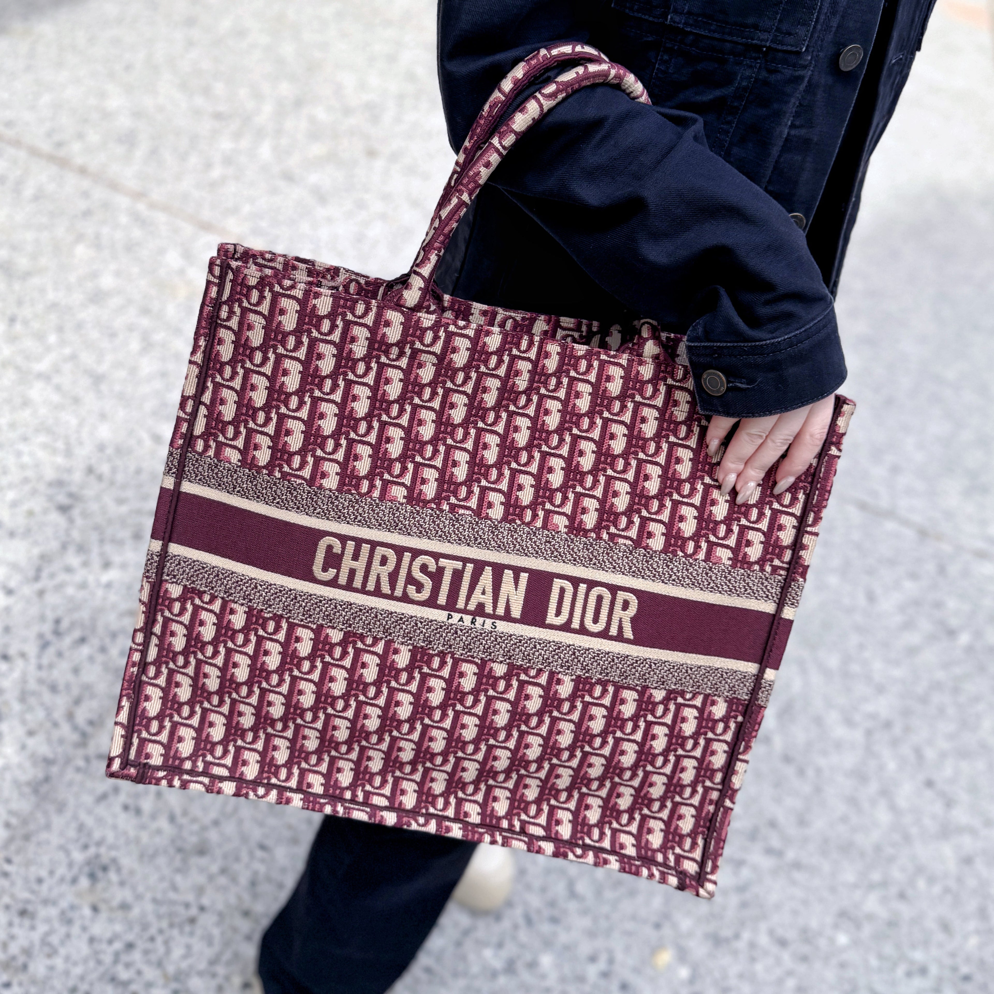 Dior Oblique Large Book Tote Burgundy