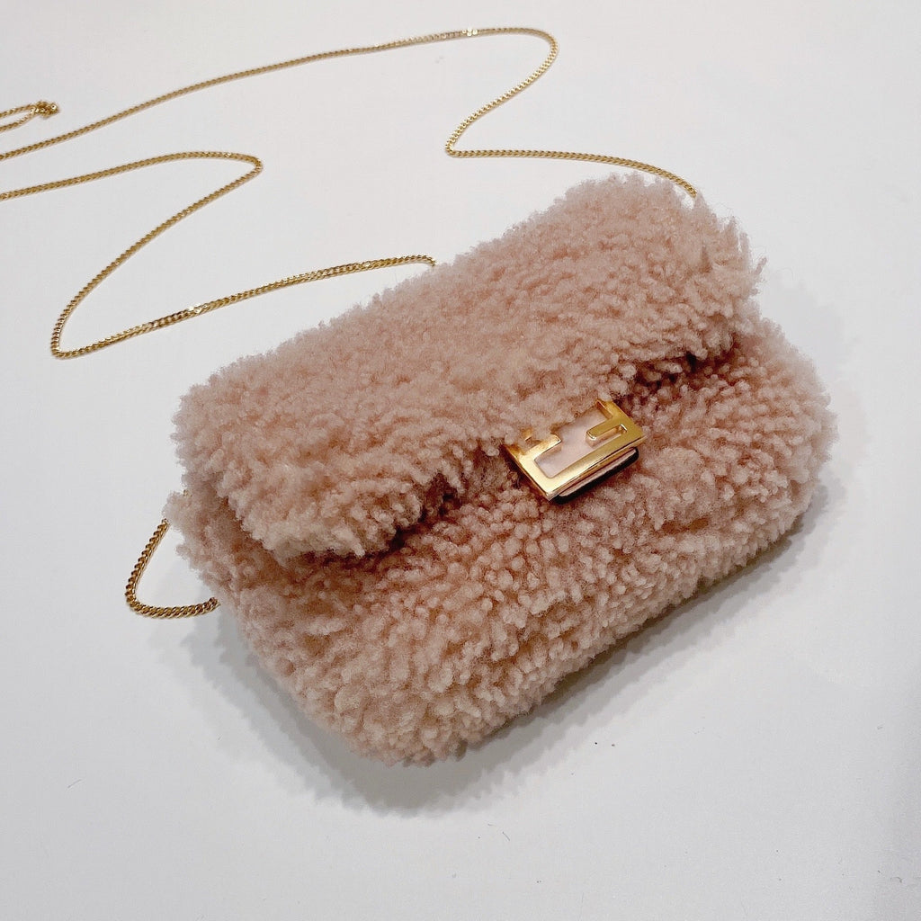 No.001327-4-Fendi Nano Baguette Bag Charm (Unused / 未使用品)