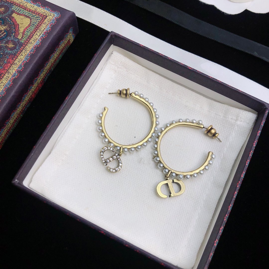 DIOR CLAIR LUNE PEARL GOLD DIAMOND EARRINGS