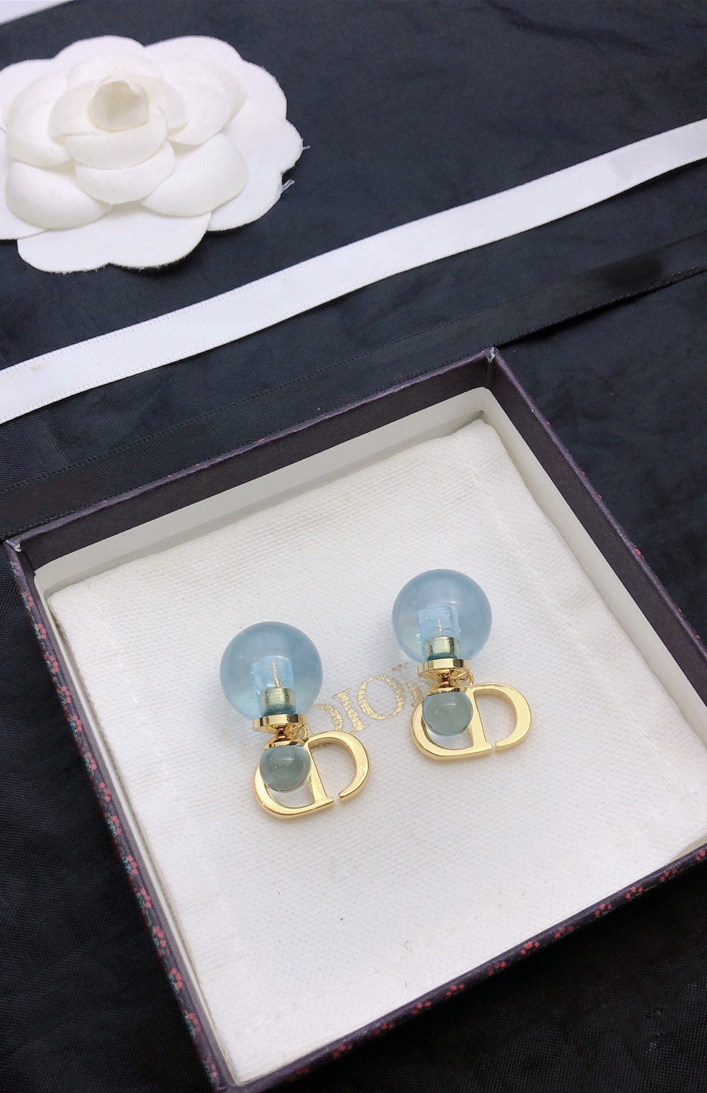 DIOR PEARL BLUE GOLD EARRINGS