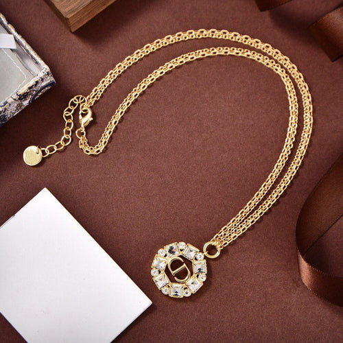 DIOR PENDANT GOLD DIAMOND NECKLACE
