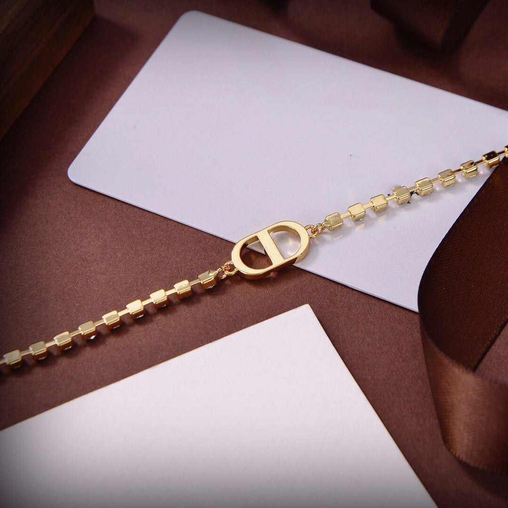 DIOR NECKLACE GOLD DIAMOND