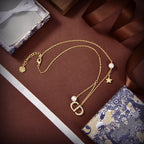 DIOR STAR PEDANT GOLD DIAMOND NECKLACE