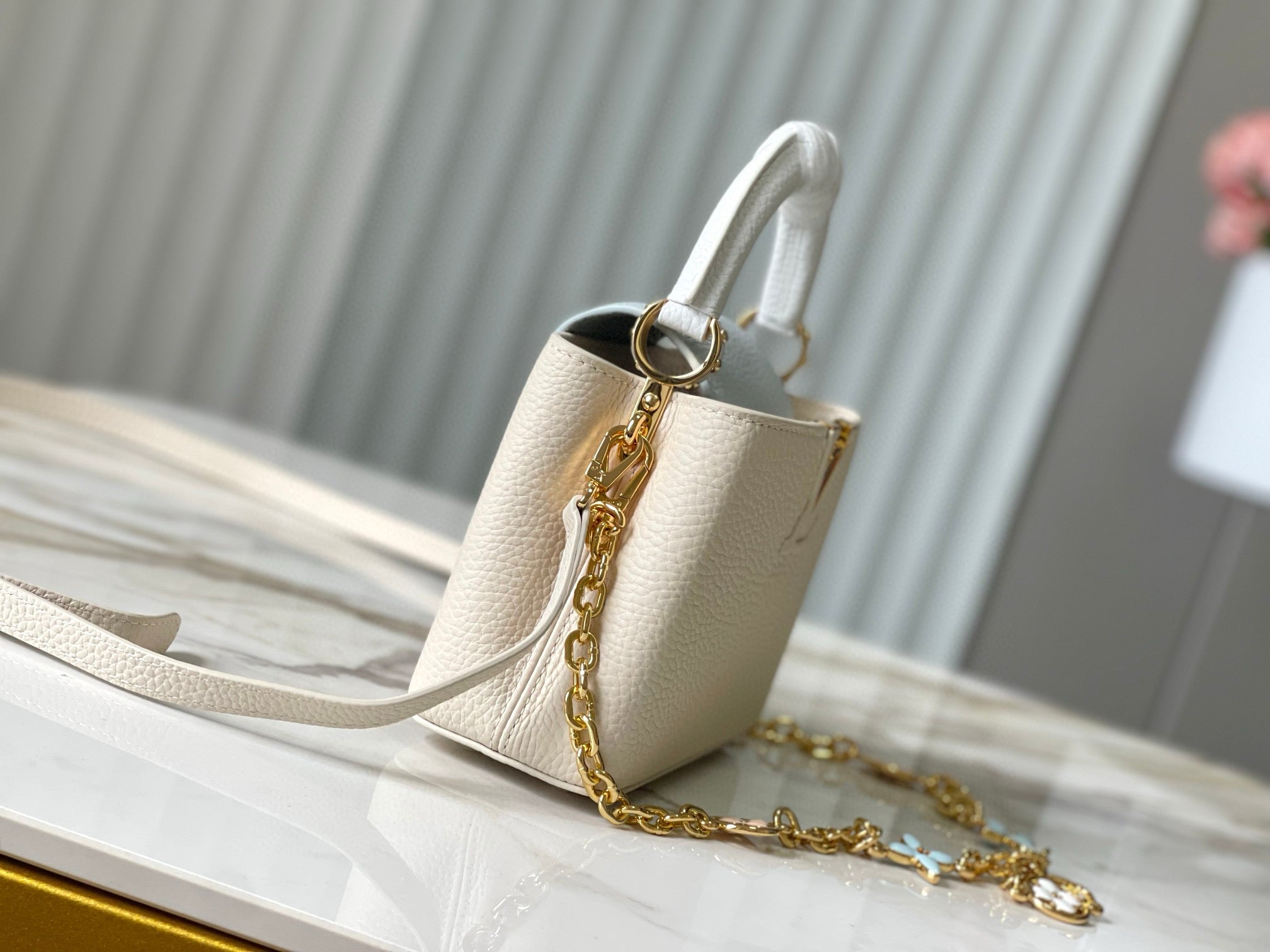 Louis Vuitton CAPUCINES MINI 21 CREAM CLOUD BLUE TAURILLON GOLD  HARDWARE